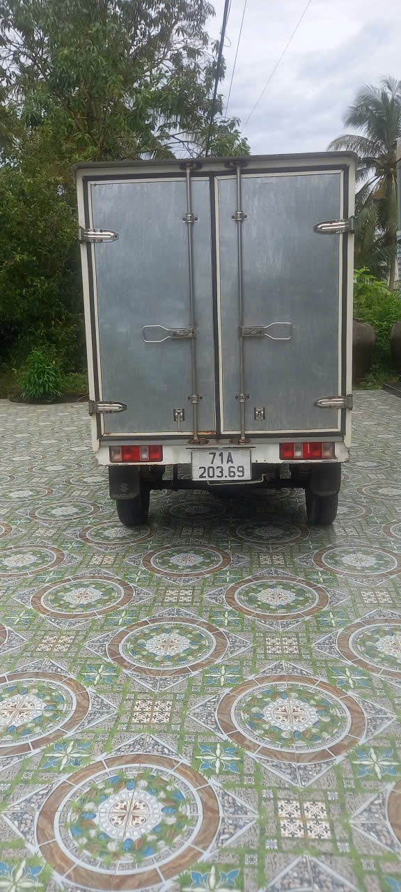 Changan tải thùng kín 710kg 2017 - Nội thất 3