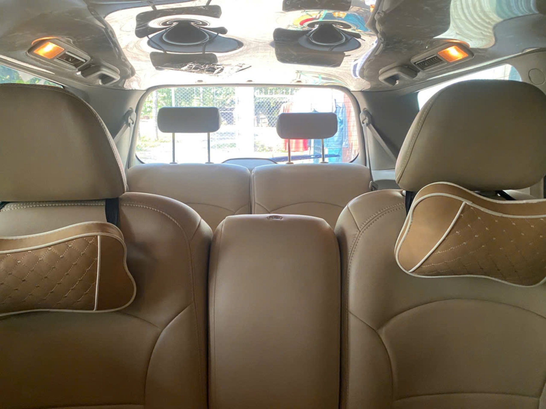 Mitsubishi Grandis 2004  - Nội thất 2