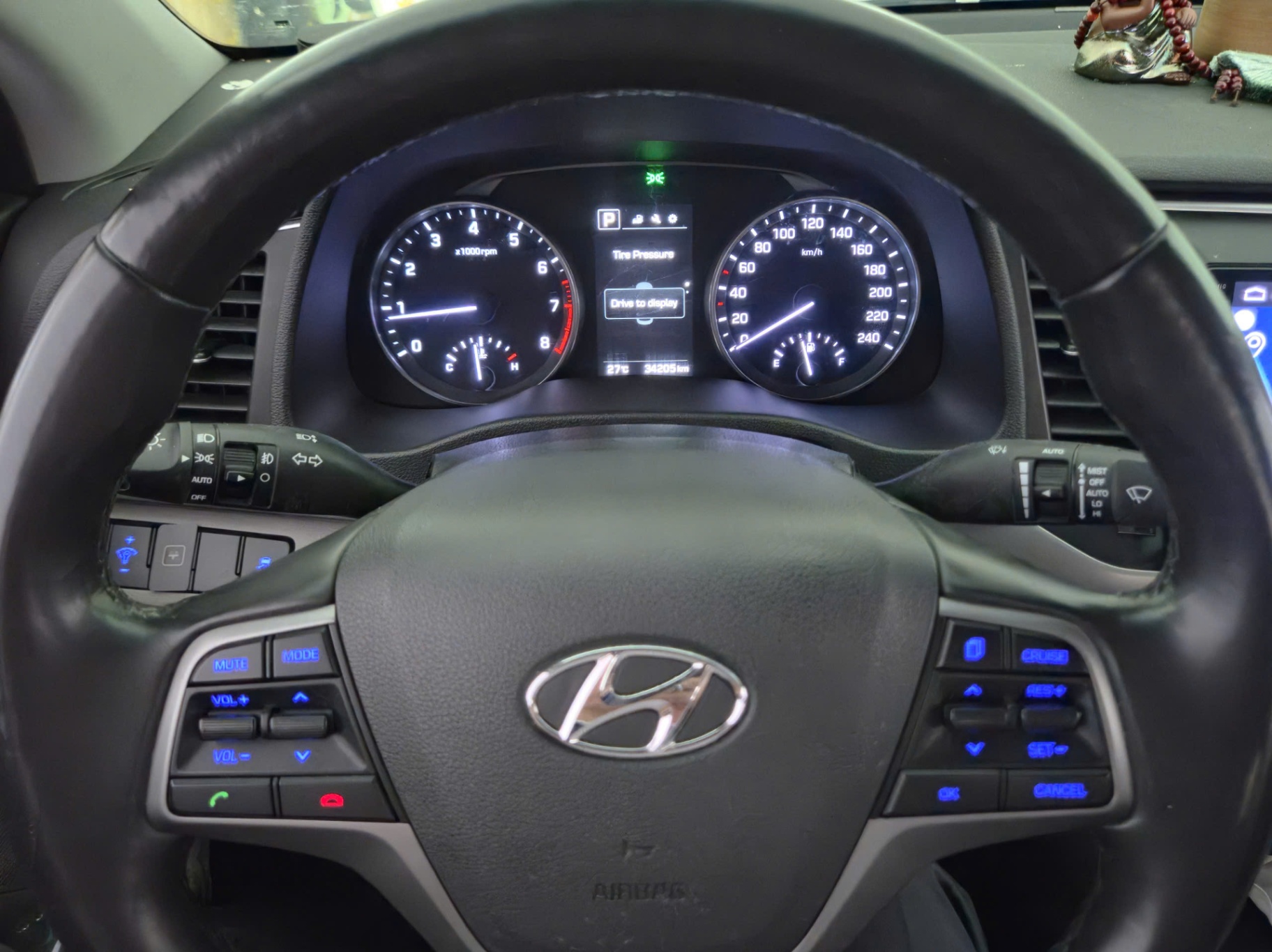 Hyundai Elantra 2.0 plus 2016  - Nội thất 1
