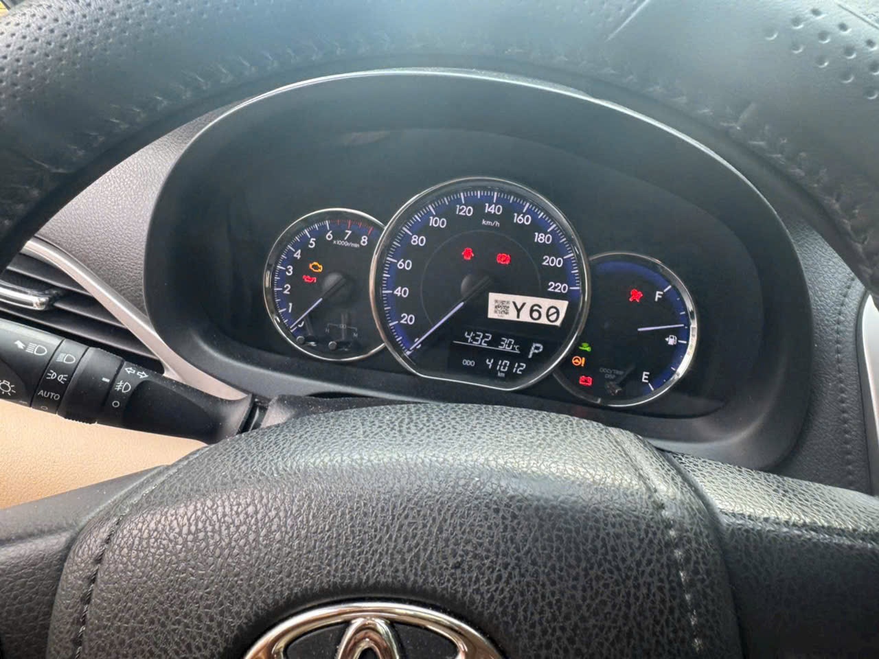 Toyota Vios 2019 đăng ký 2020 - Nội thất 1