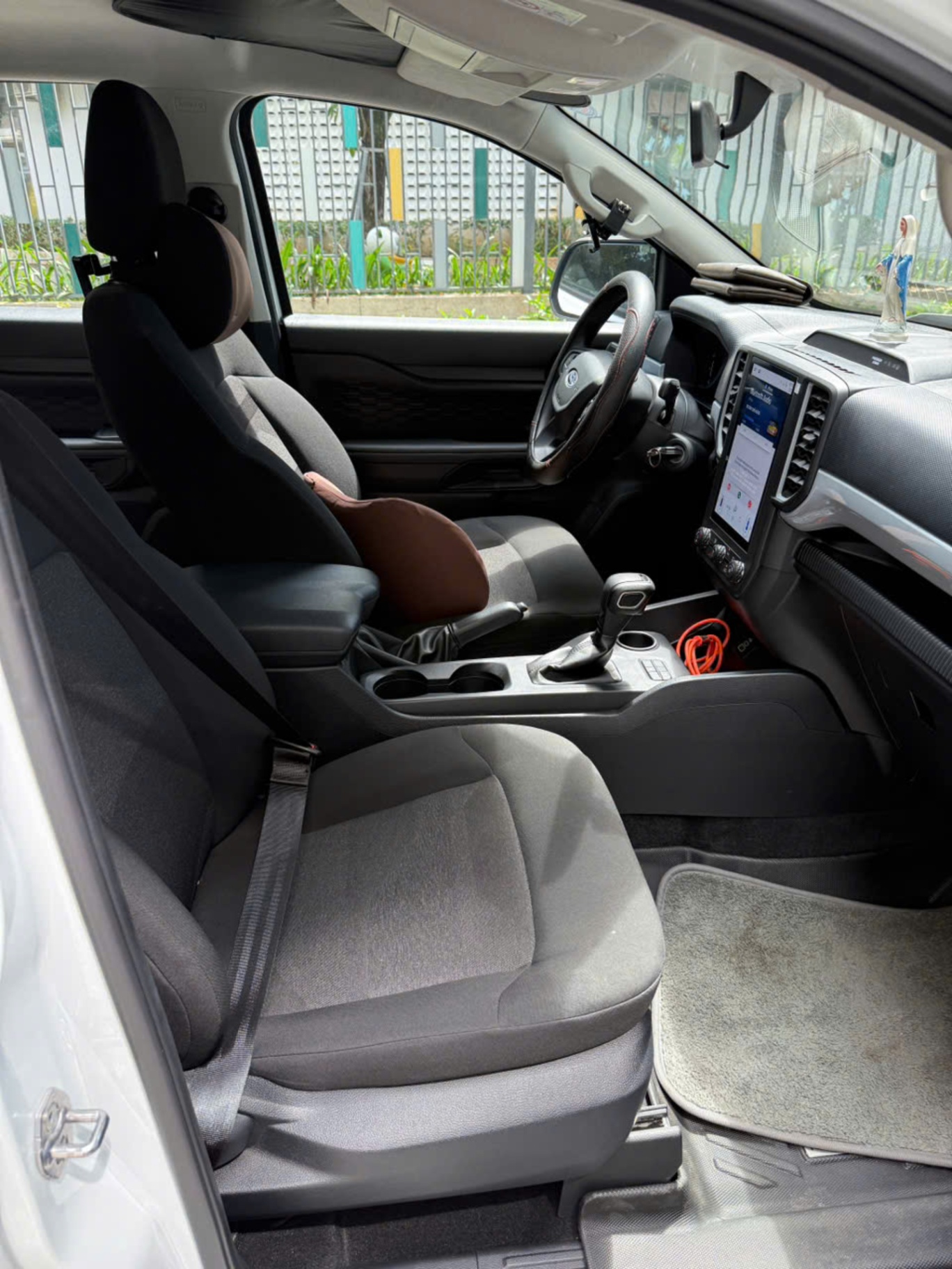 Ford Ranger XLS 2023 - Nội thất 4