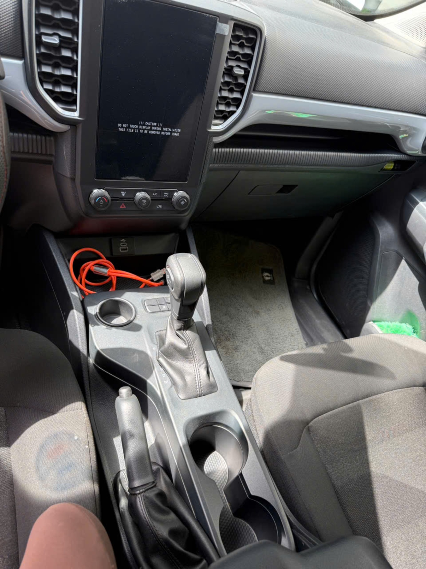 Ford Ranger XLS 2023 - Nội thất 7