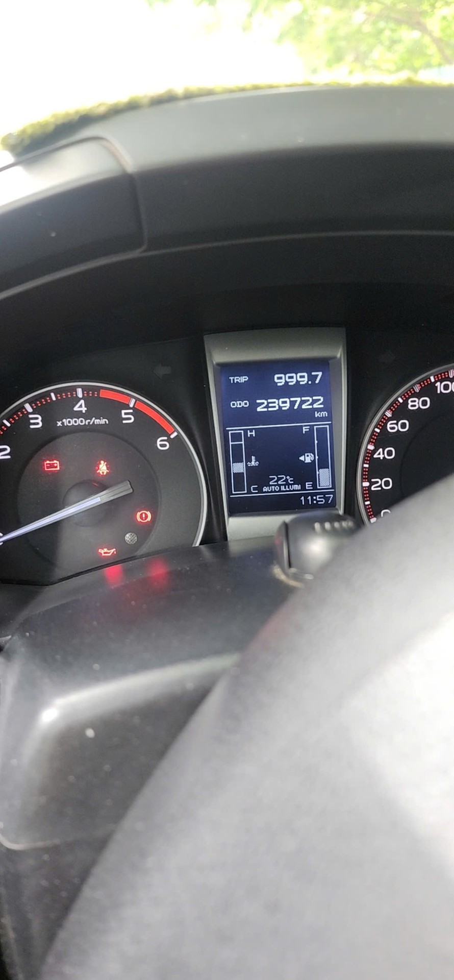 isuzu dmax 2015 - Nội thất 1