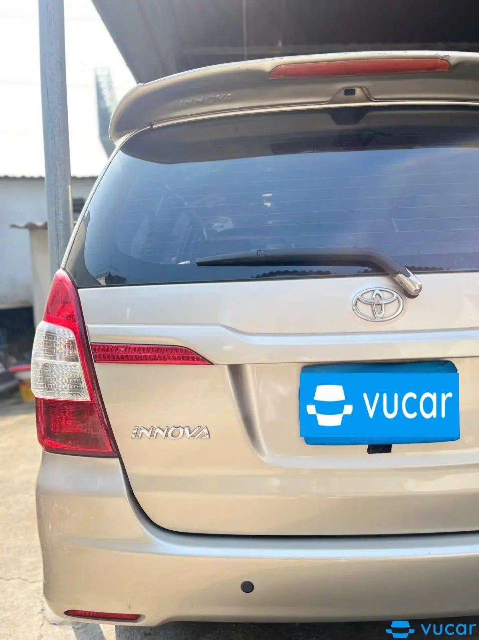 Toyota Innova 2.0G 2015  - Ngoại thất 10