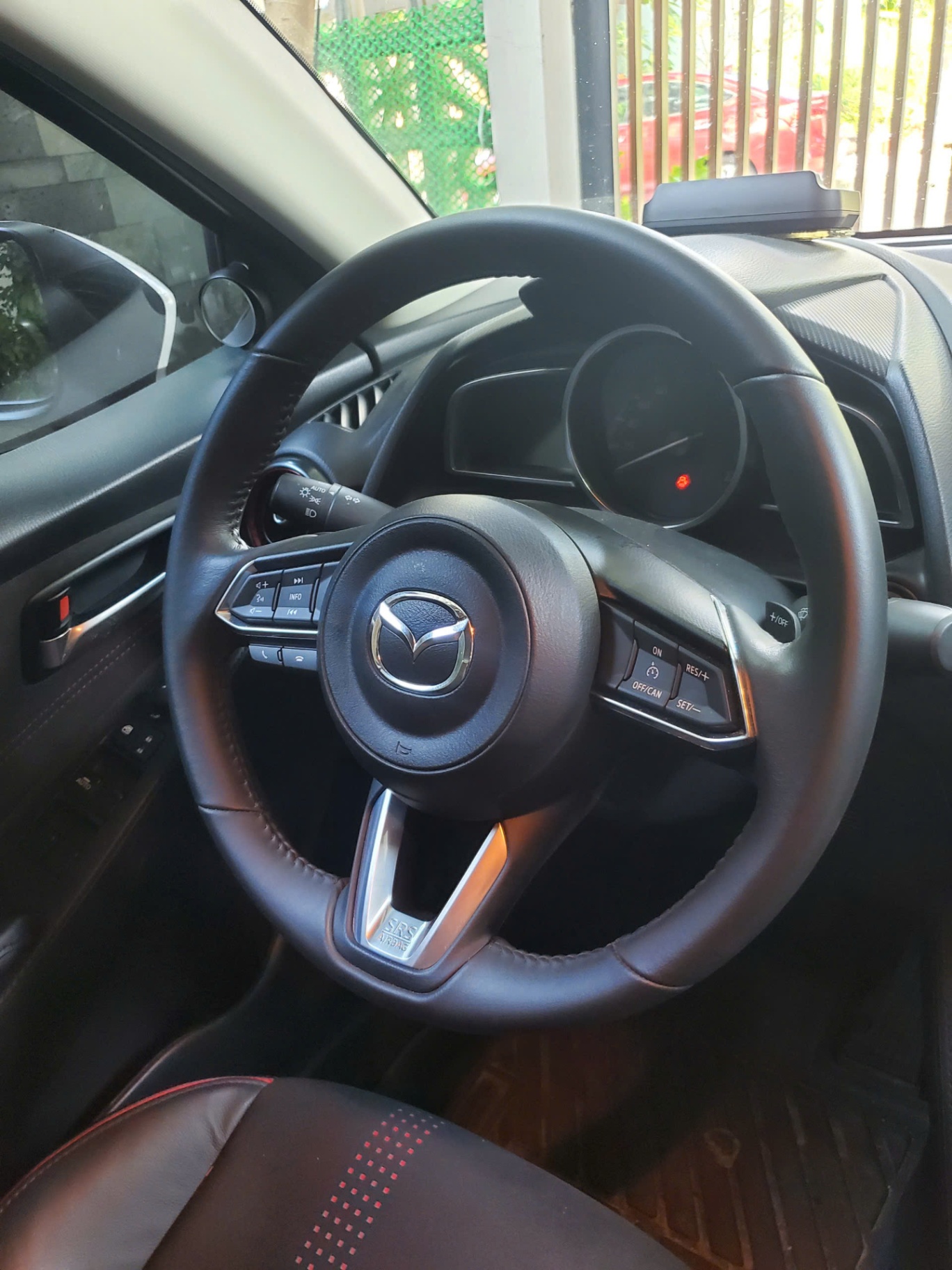 Mazda 2 Luxury 2024 - Nội thất 4