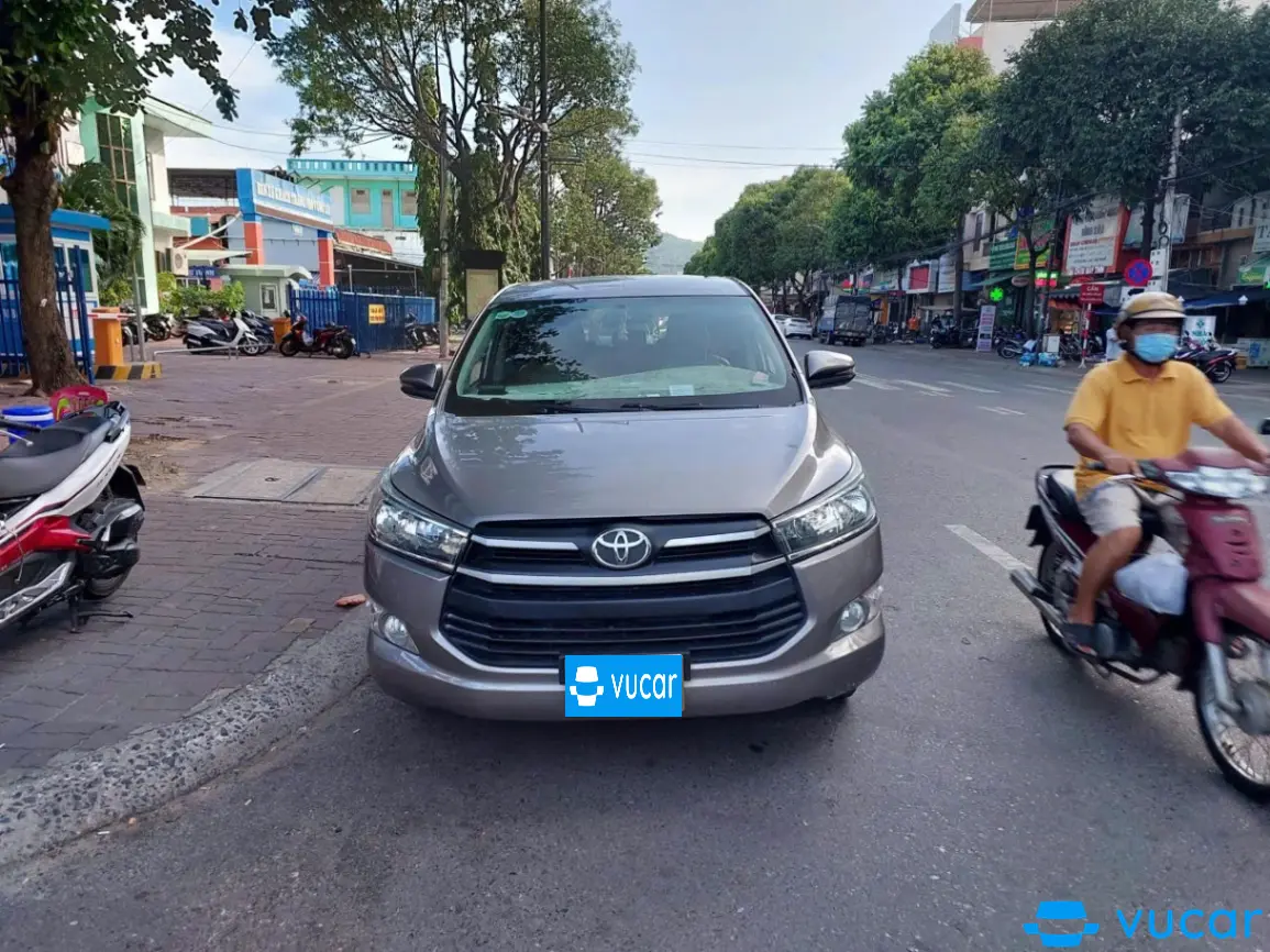 Toyota Innova 2019