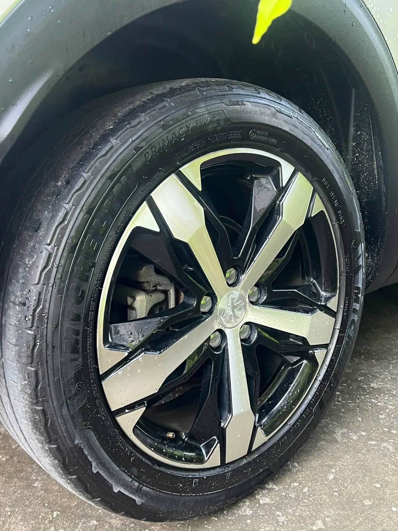 Peugeot 3008  - Ngoại thất 16