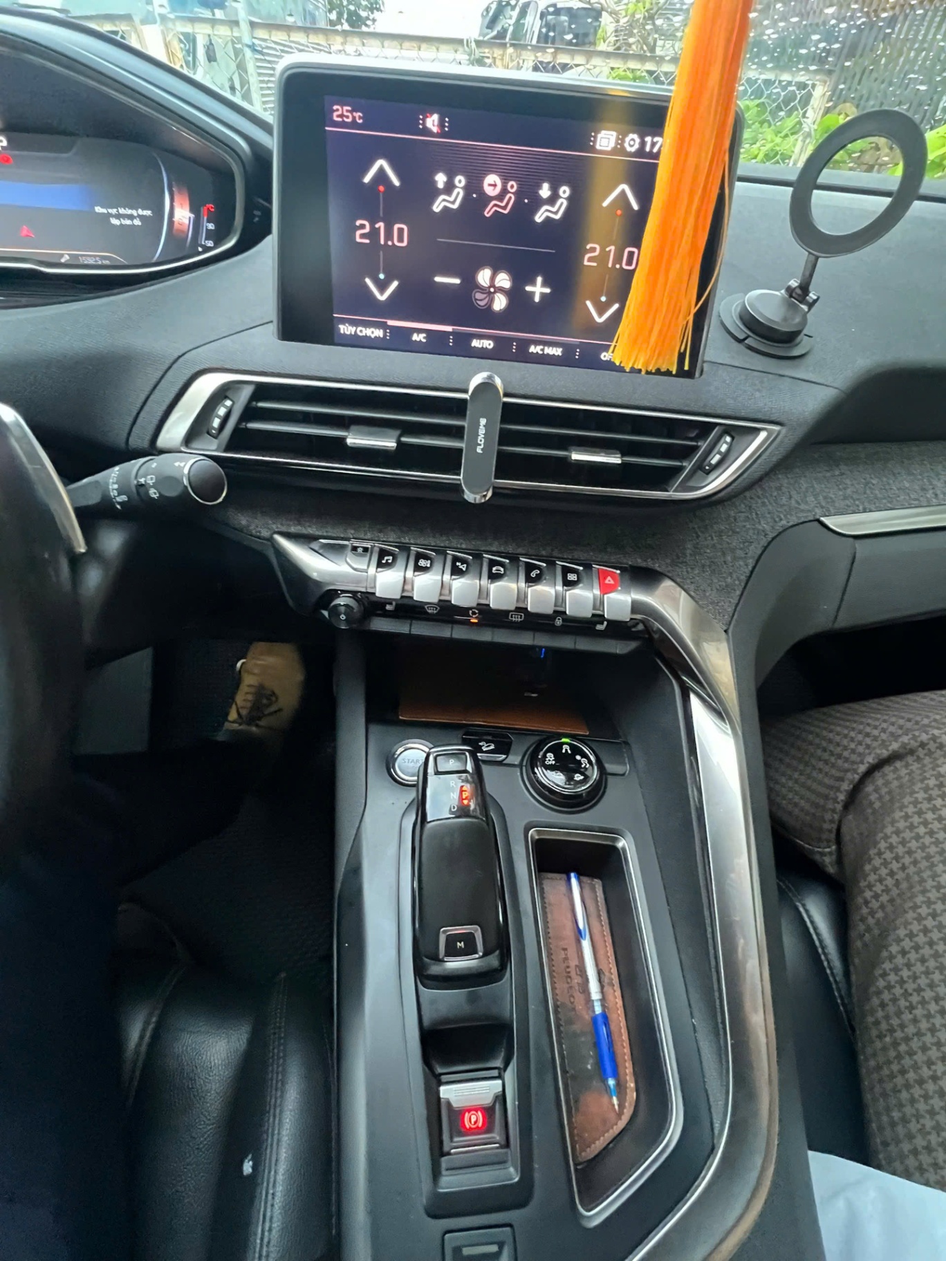 Peugeot 3008  - Nội thất 2