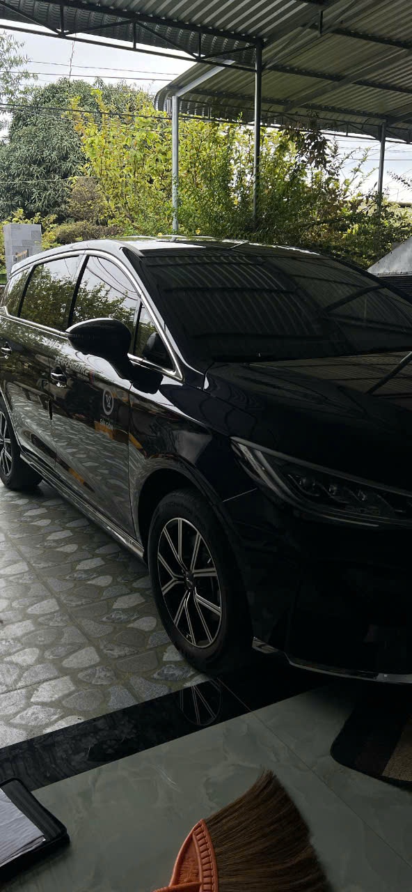 BYD M6 Điện - Ngoại thất 6