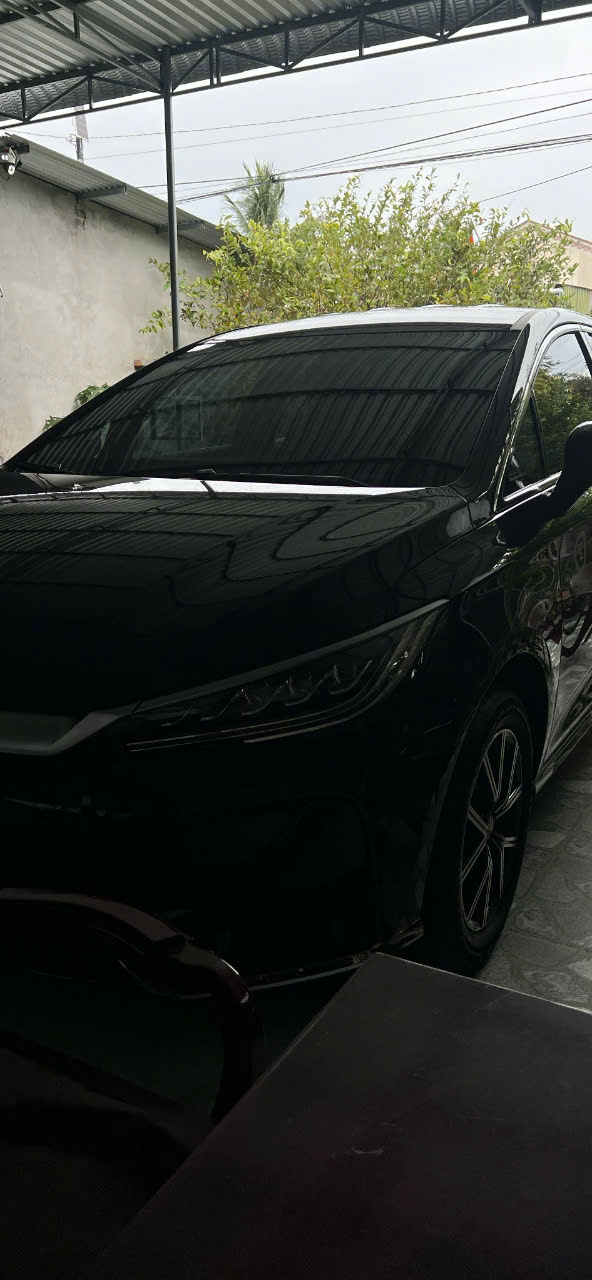 BYD M6 Điện - Ngoại thất 4