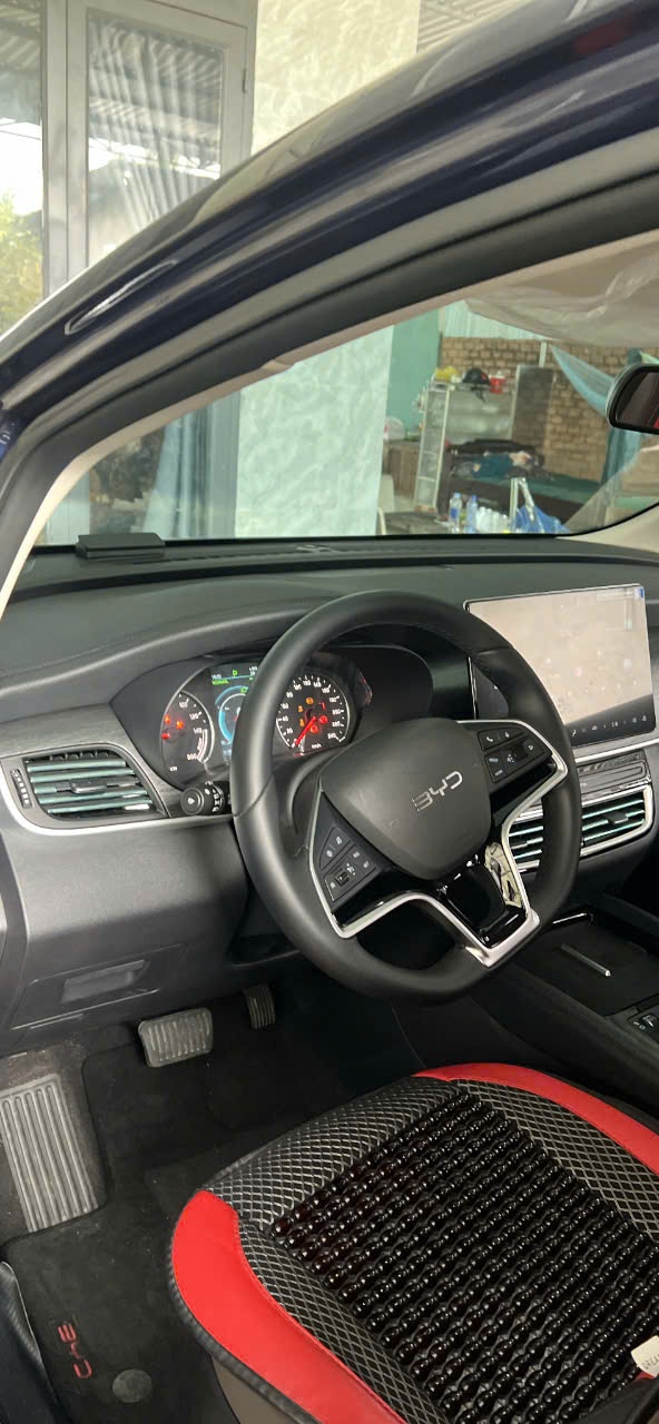 BYD M6 Điện - Nội thất 4