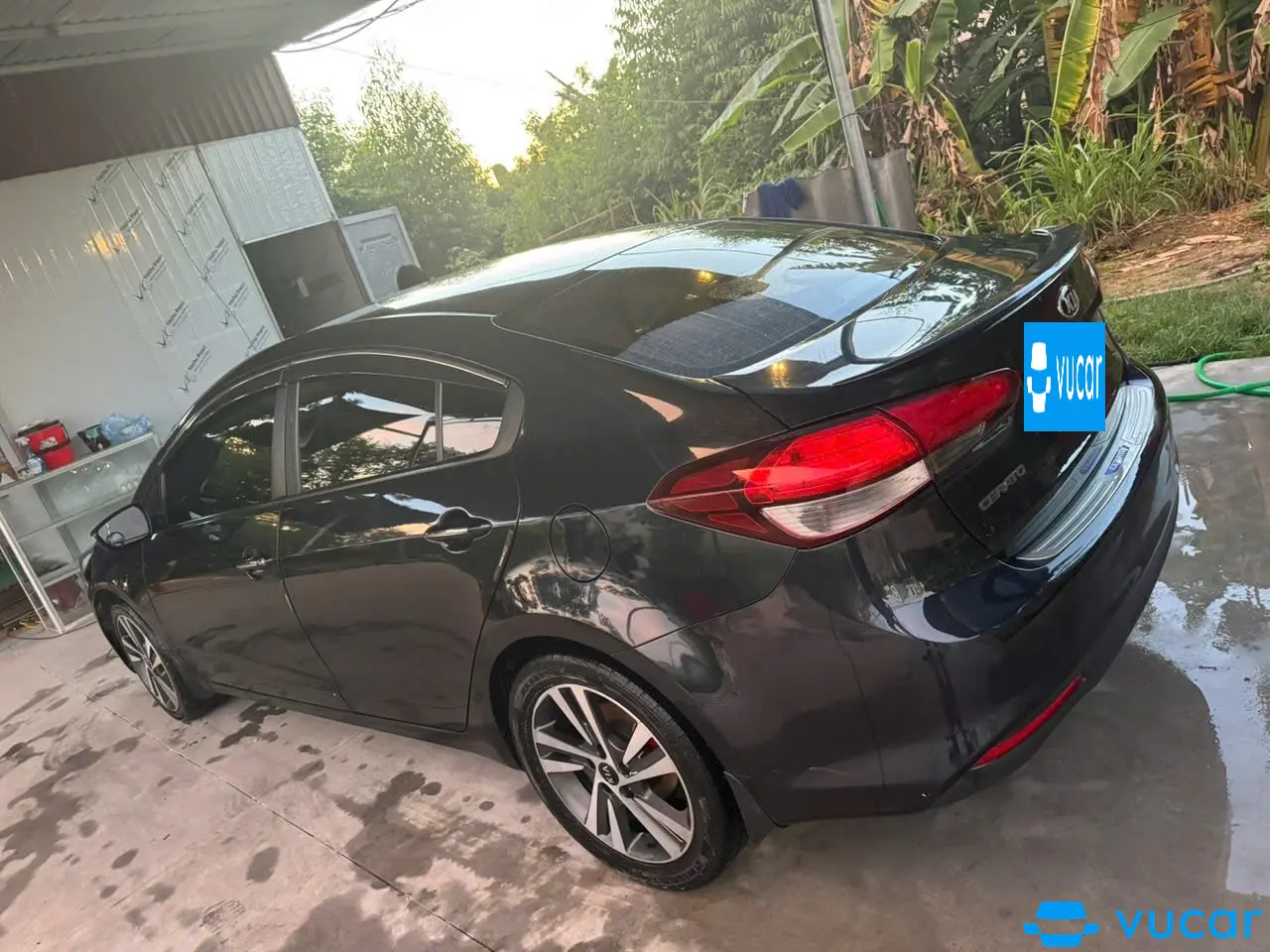 Kia Cerato số sàn 2018 - Ngoại thất 1