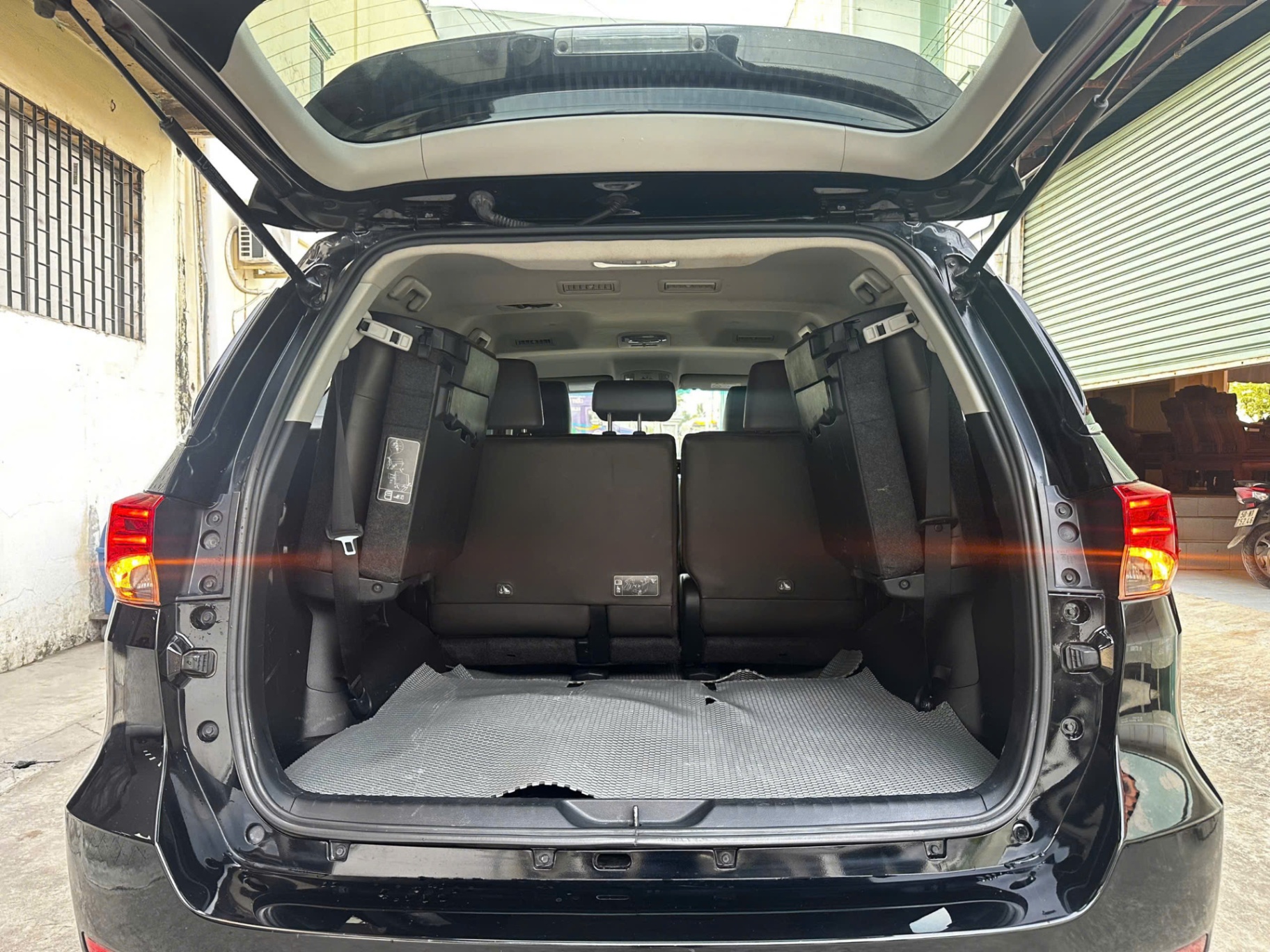 Ford Fortuner Dầu tự động 2020 - Nội thất 1