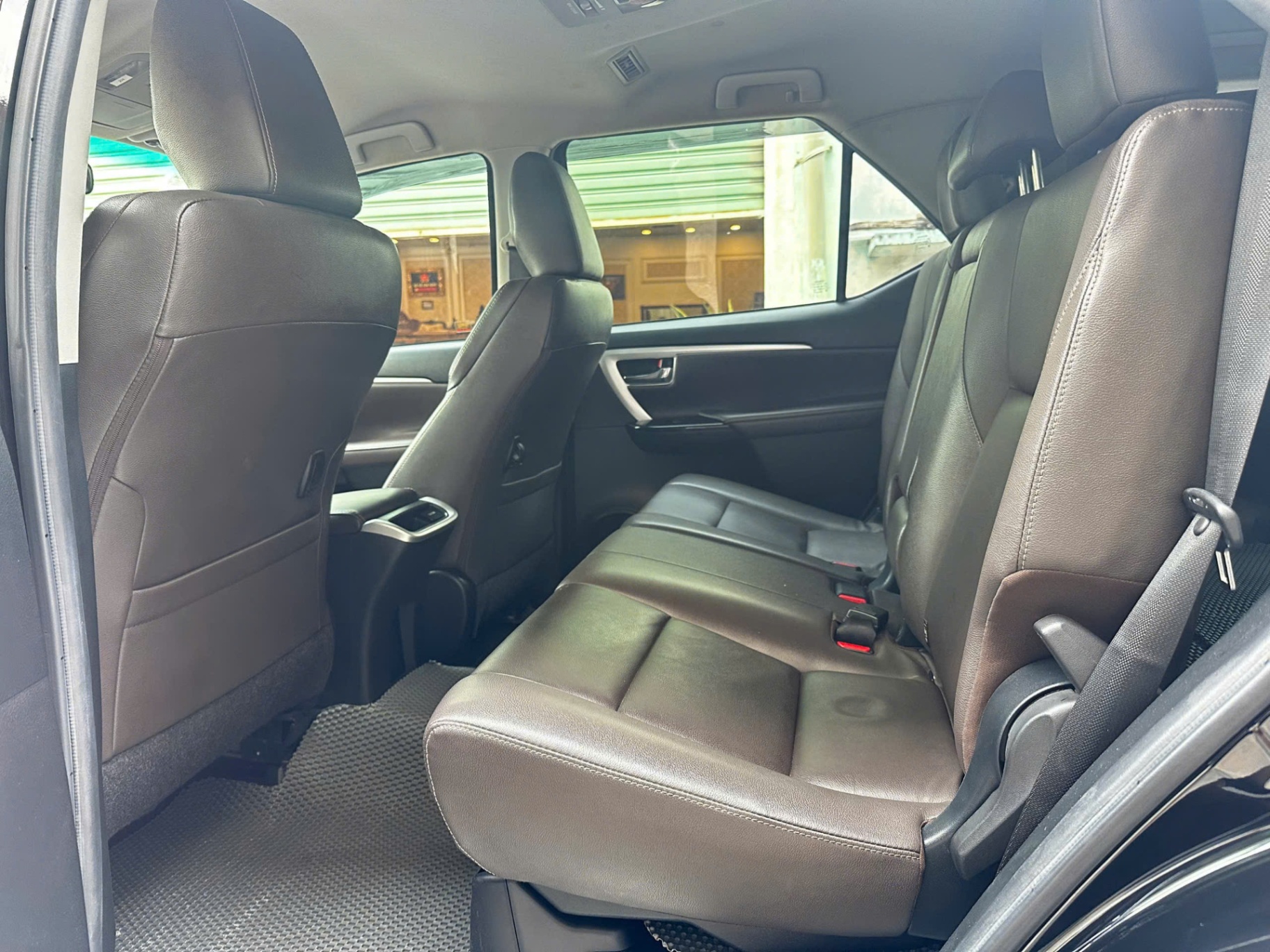 Ford Fortuner Dầu tự động 2020 - Nội thất 4