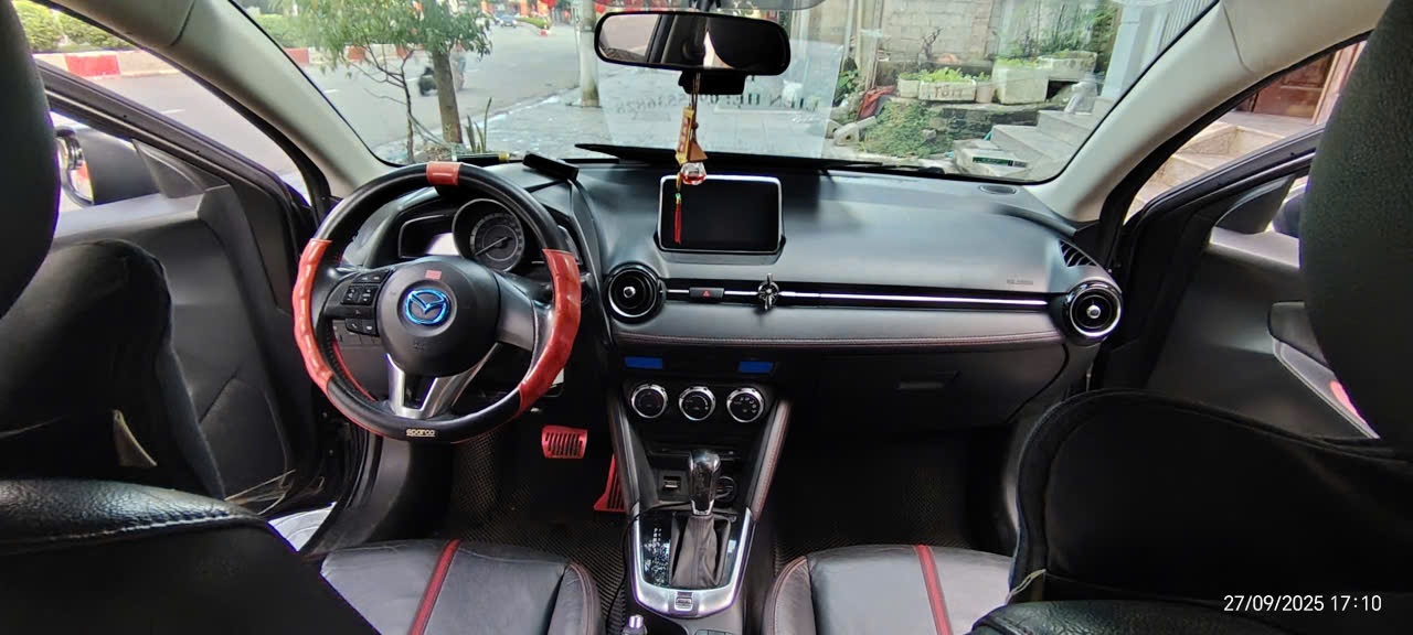 Mazda 2 2017 - Nội thất 3