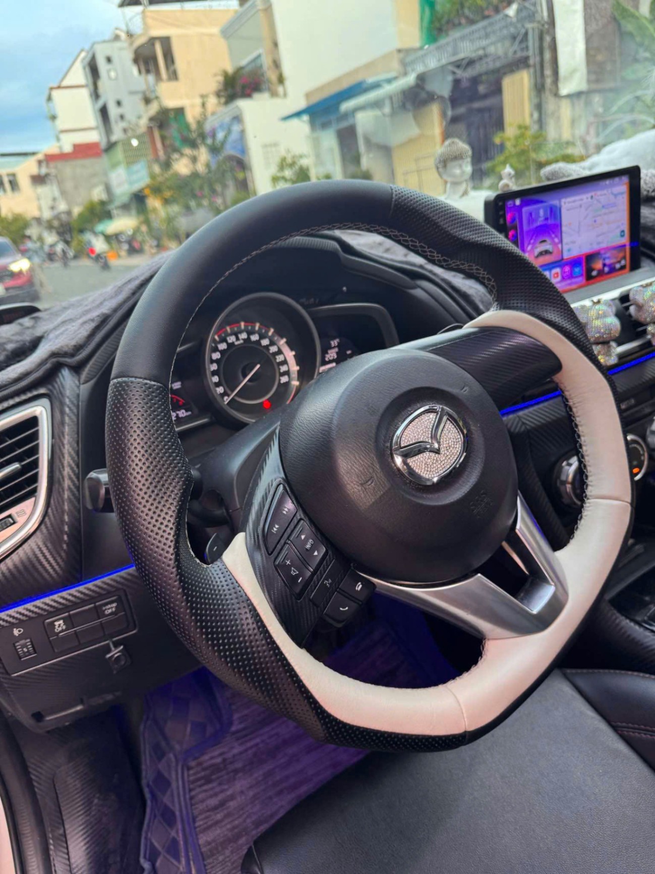 Mazda 3 2015 - Nội thất 1