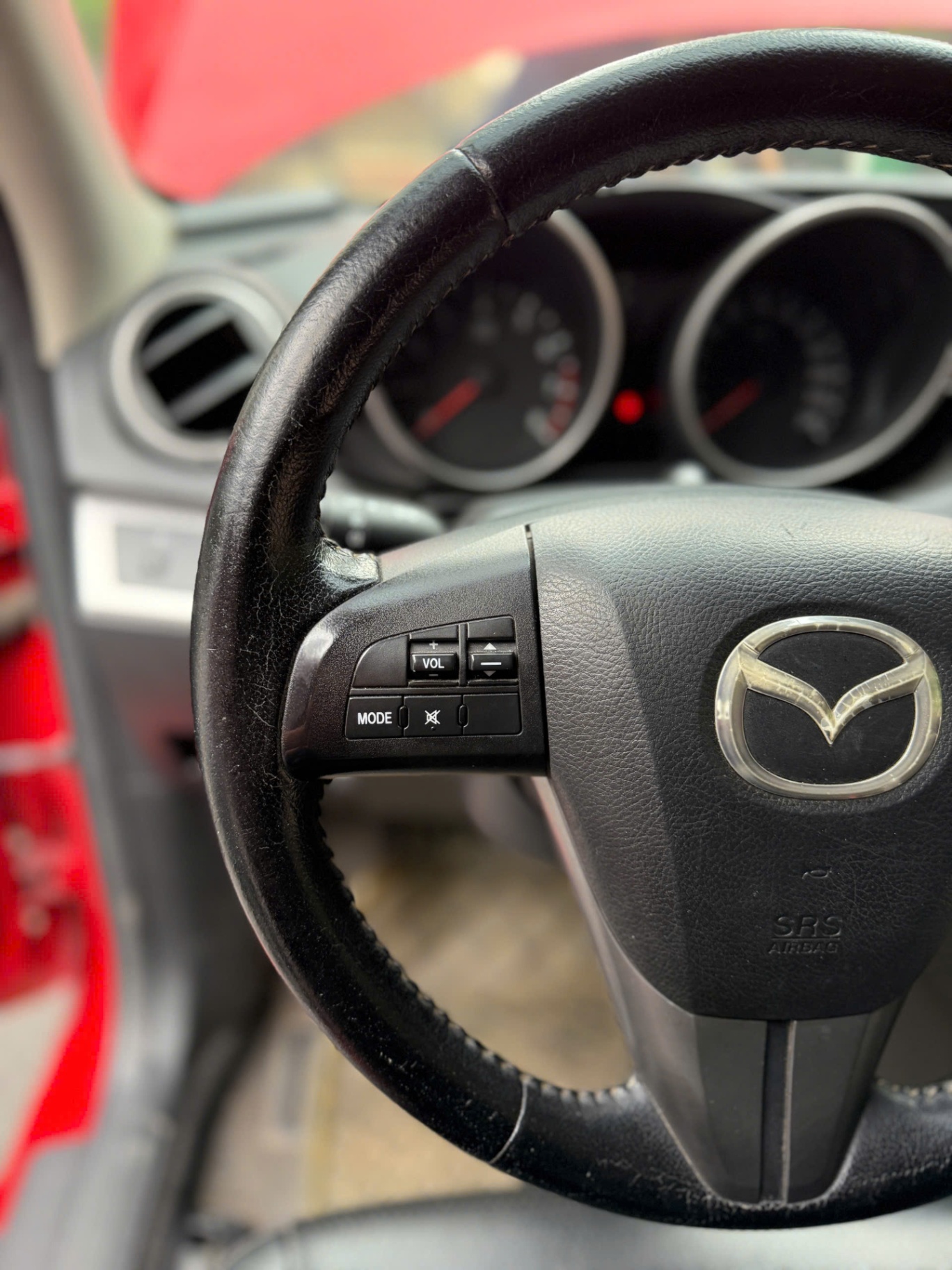 Mazda 3 1.5 AT 2010  - Nội thất 1