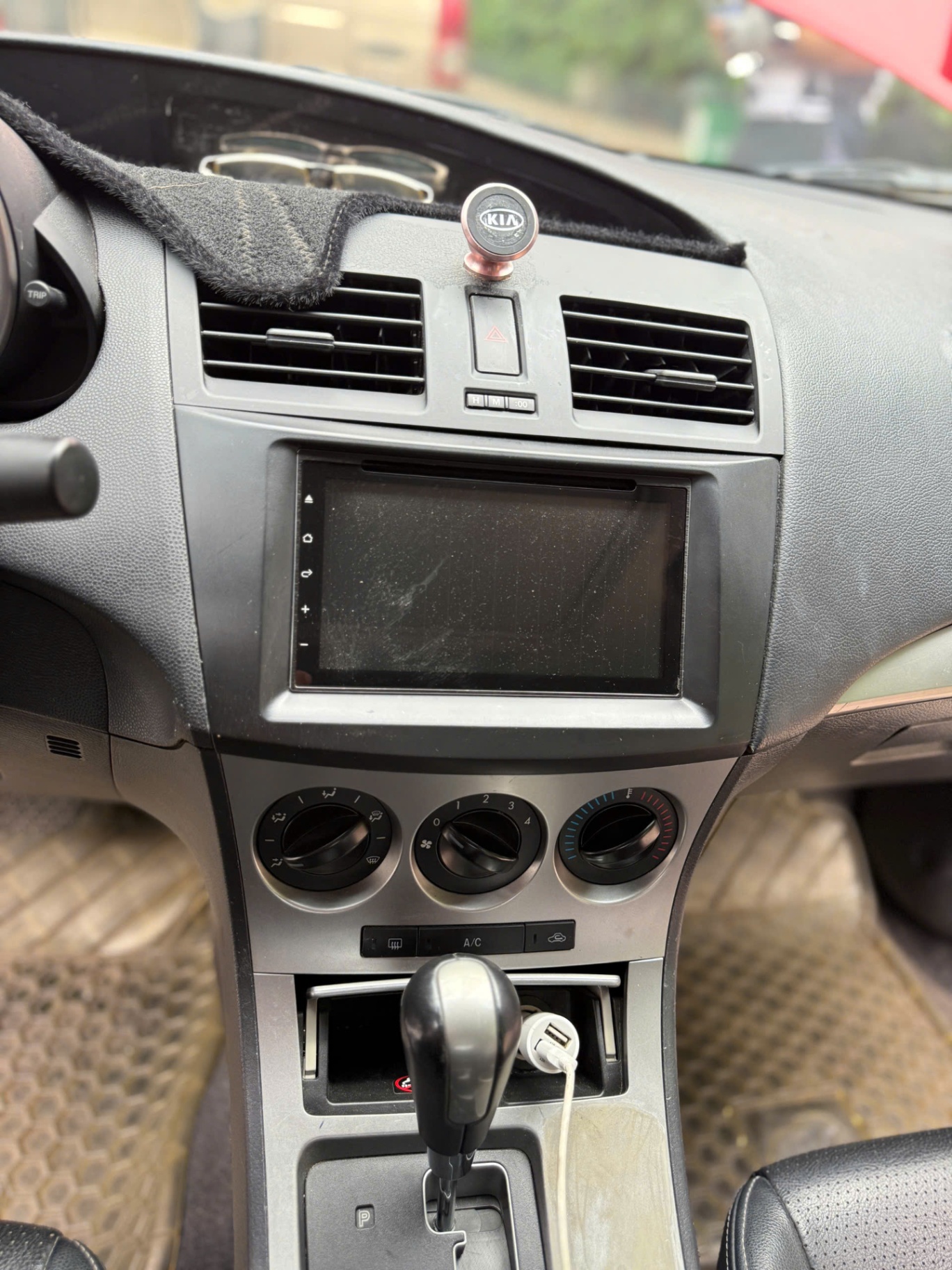 Mazda 3 1.5 AT 2010  - Nội thất 7
