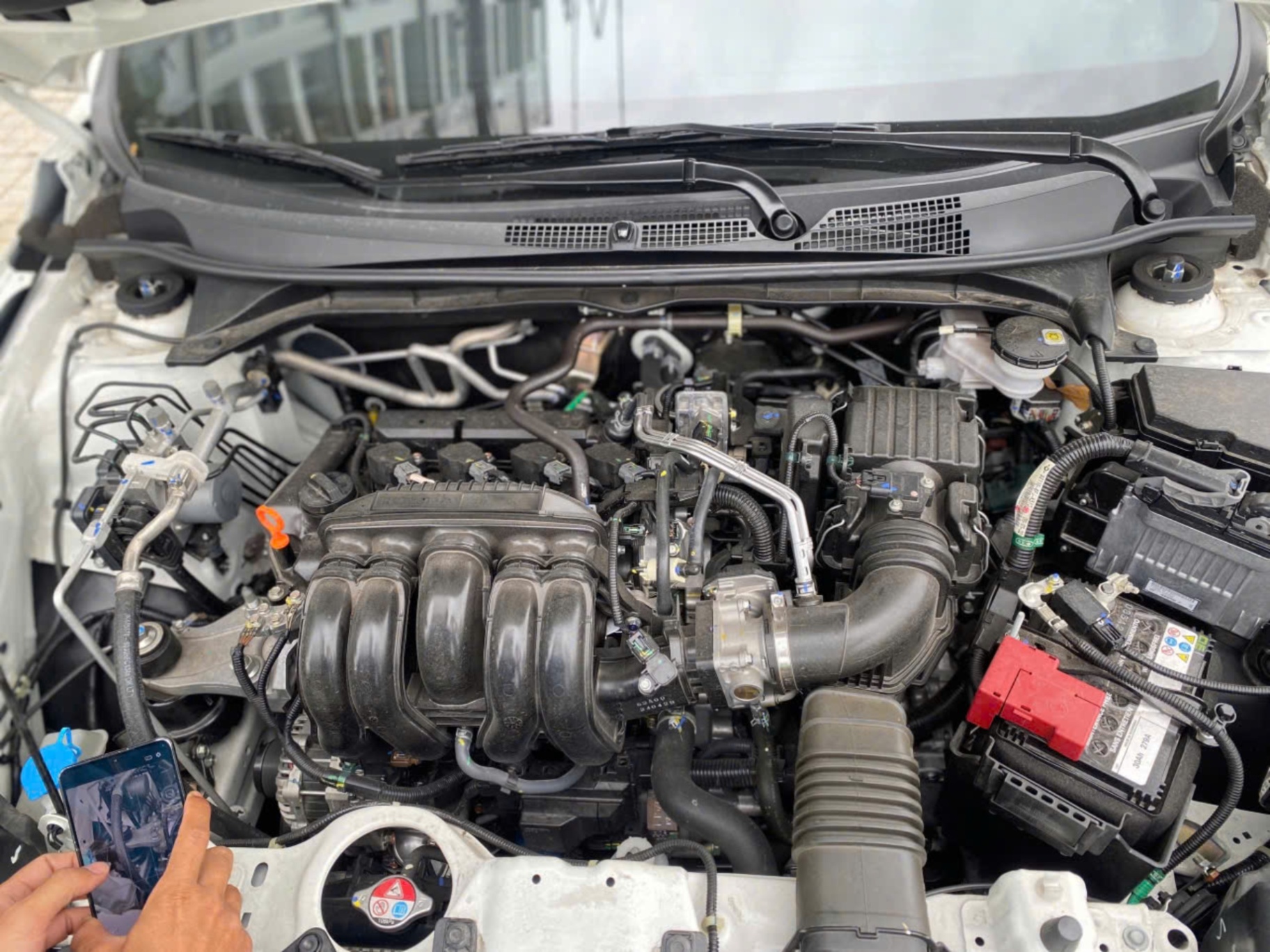 Honda BR-V L 1.5 2024 - Khoang động cơ 1