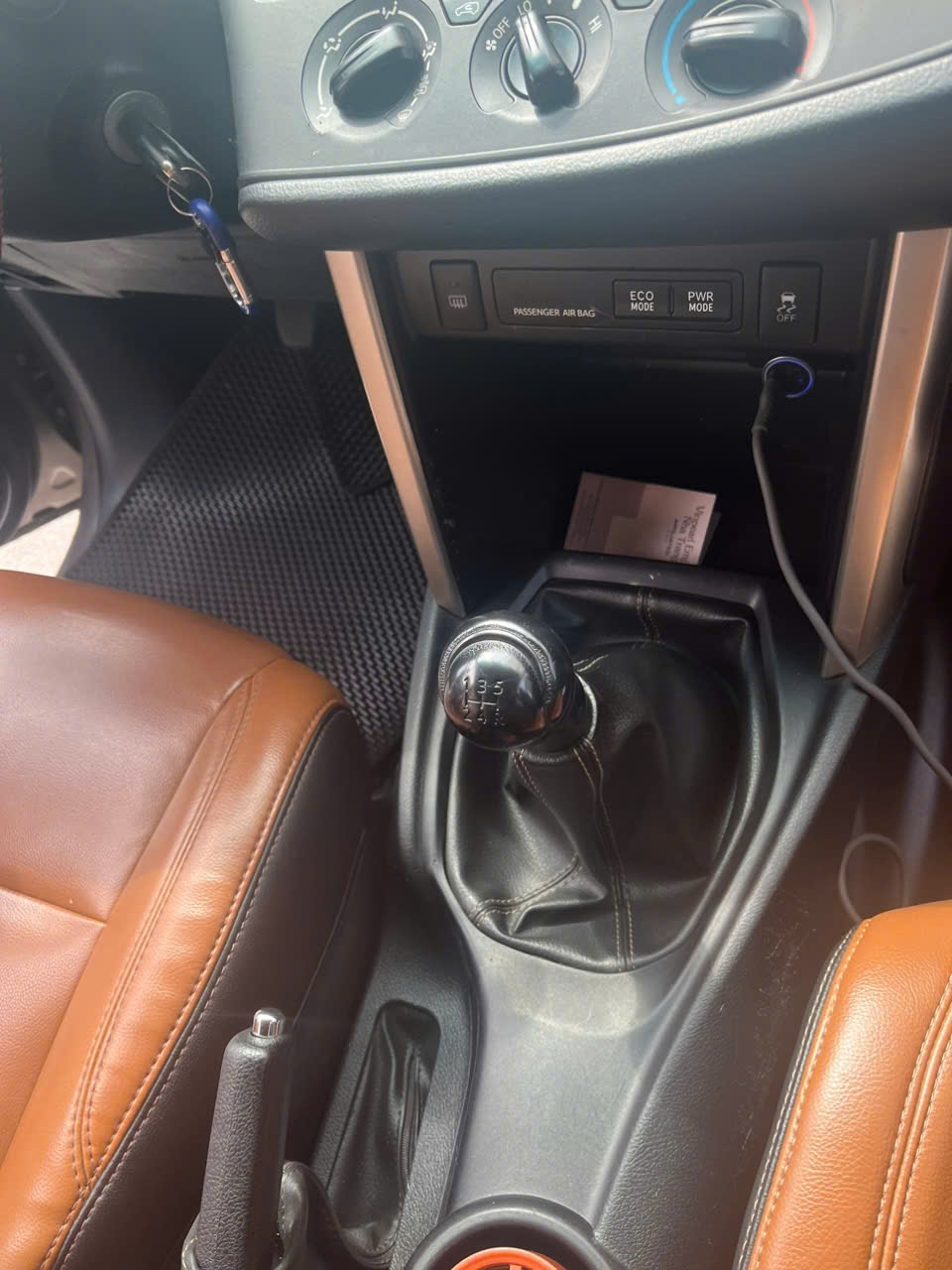 Toyota Innova E 2019  - Nội thất 9