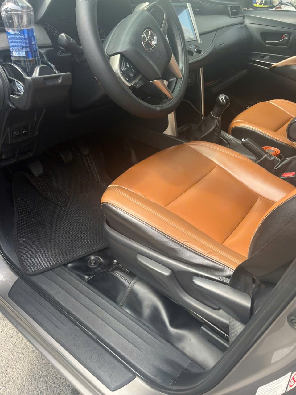 Toyota Innova E 2019  - Nội thất 13