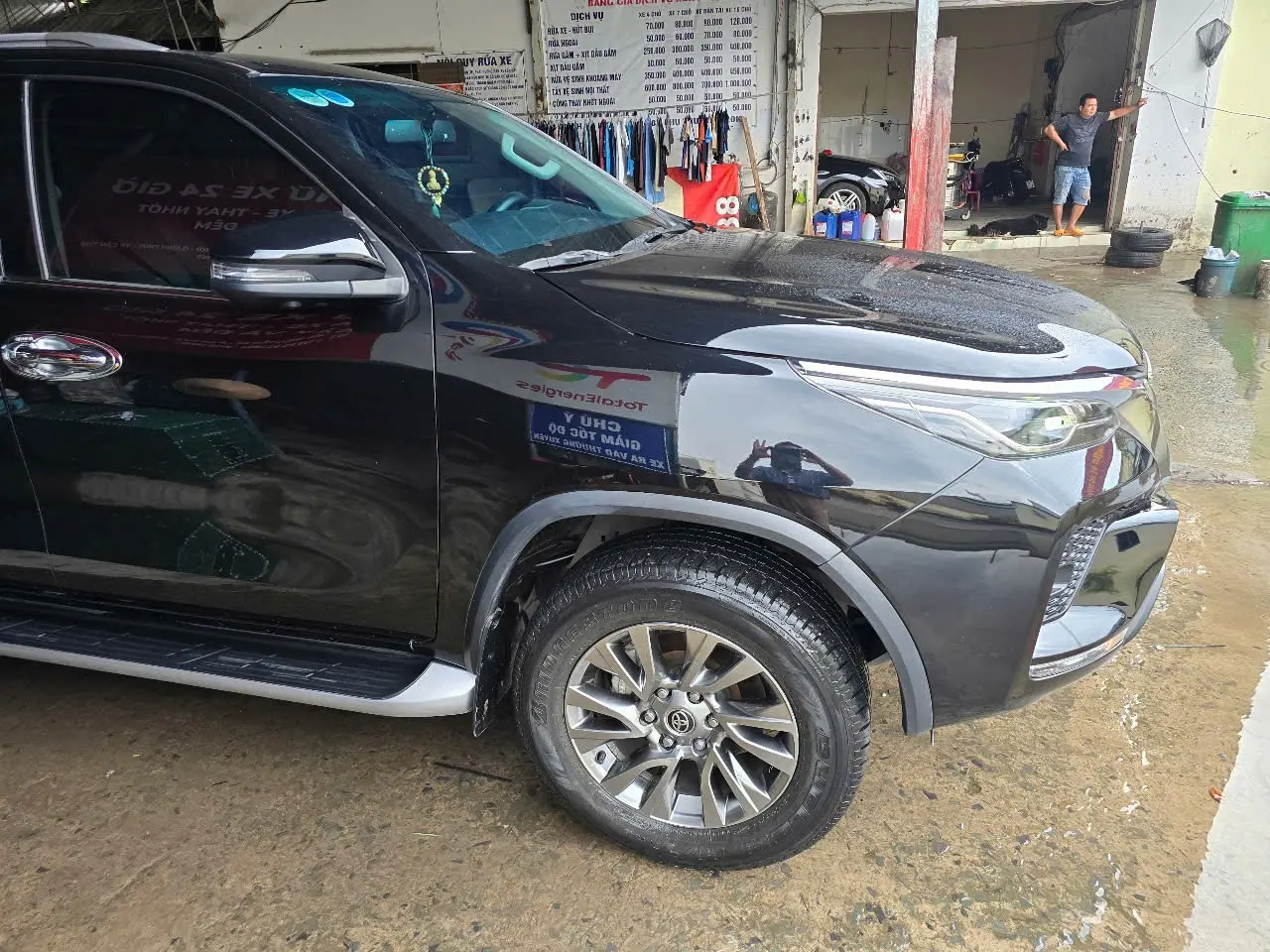 Toyota fortuner 2.7L 4x2 AT 2022 - Ngoại thất 3