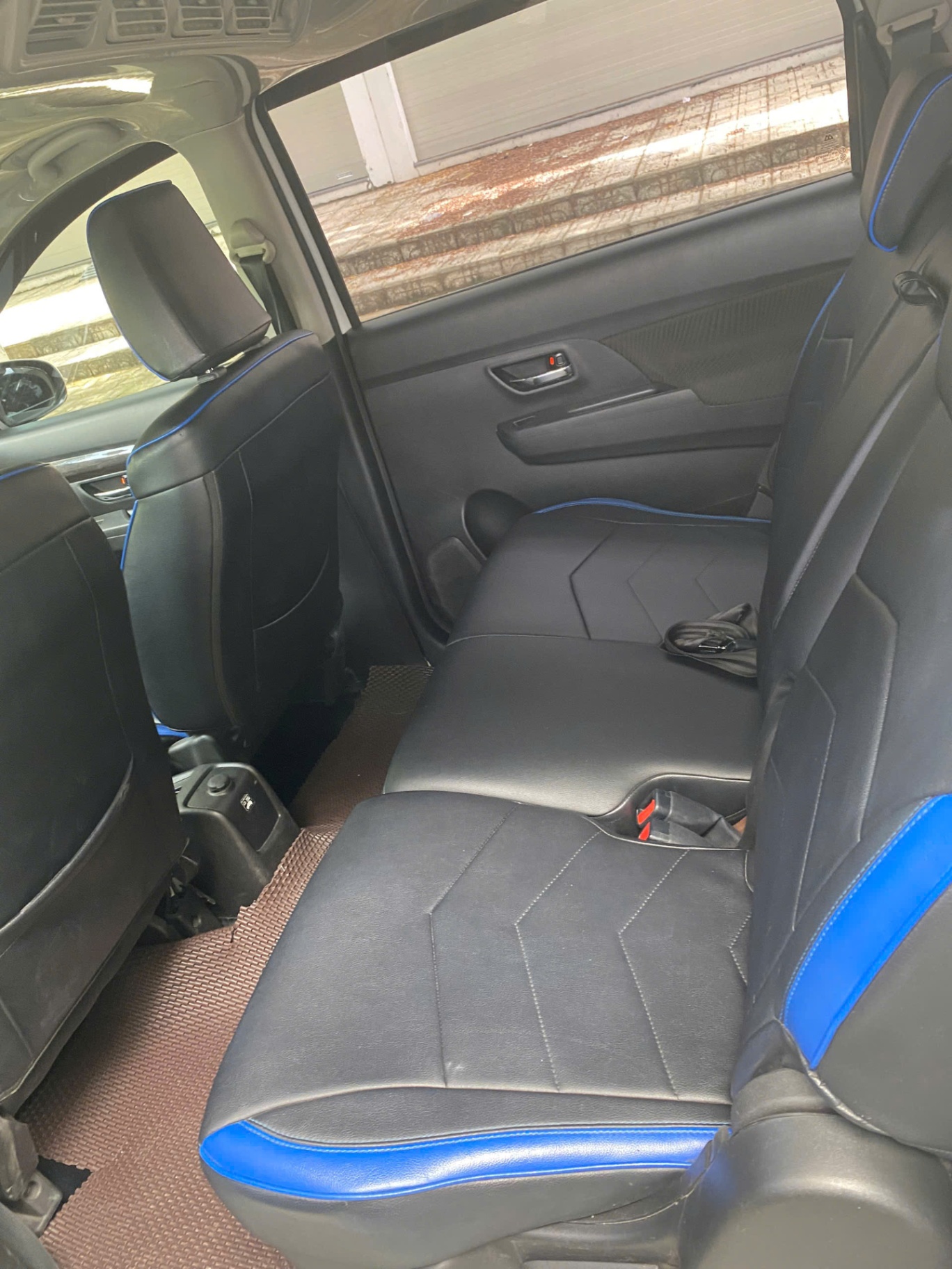 Suzuki Ertiga Hybrid 1.5 AT 2022. - Nội thất 2