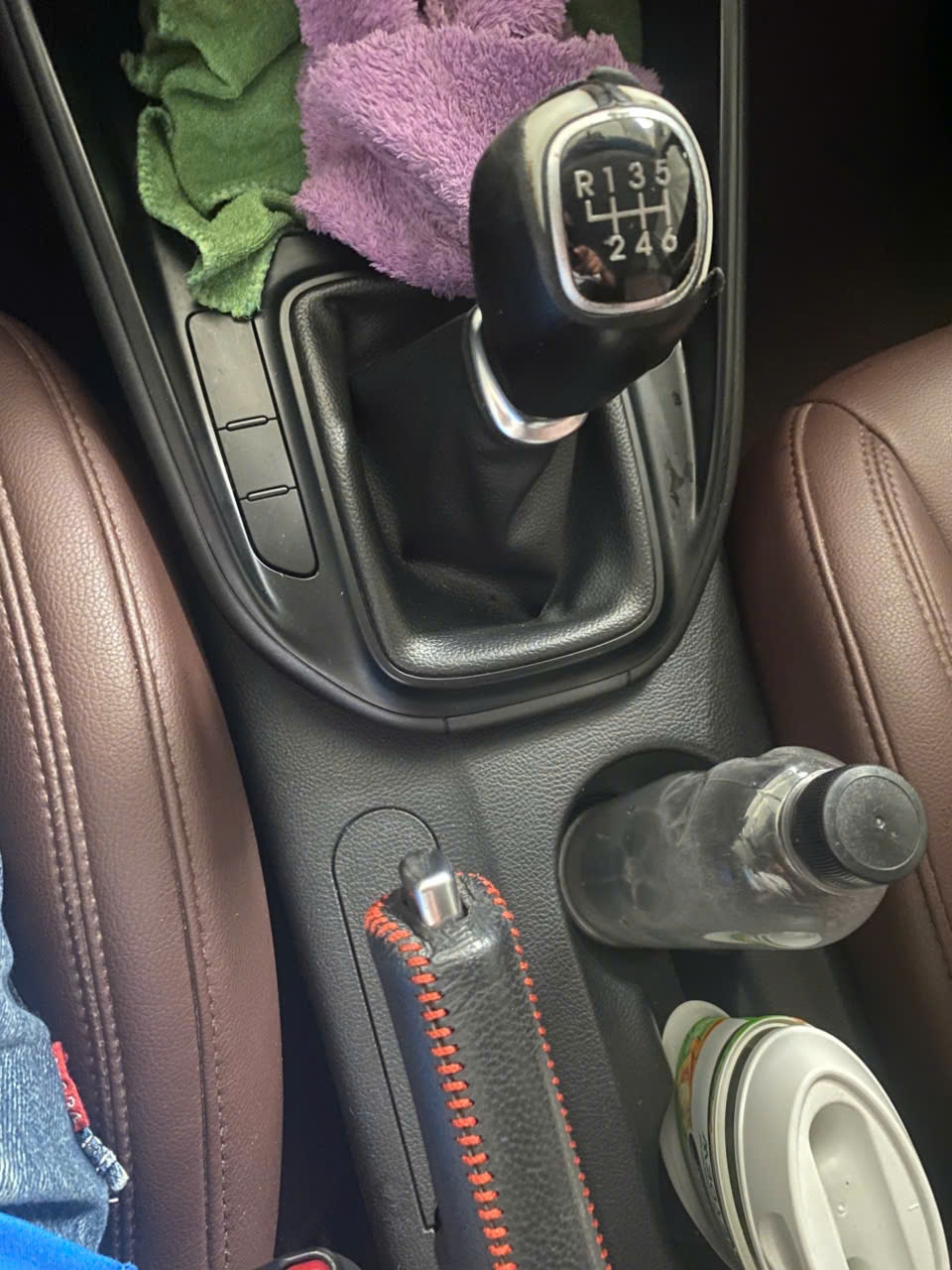 kia rondo số sàn 2.0 2018  - Nội thất 1