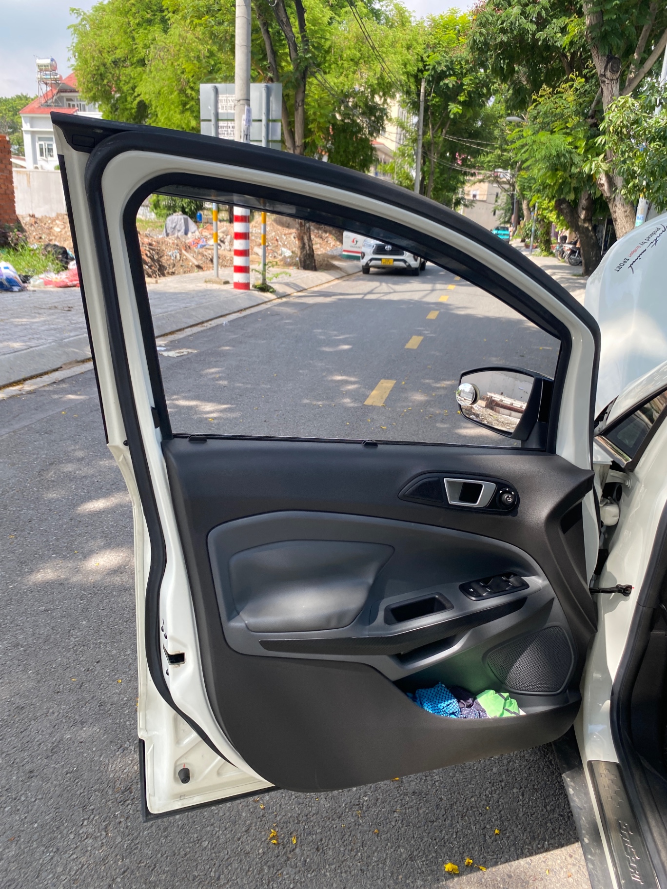 Ford EcoSport Titanium 1.5L AT 2017 - Nội thất 2