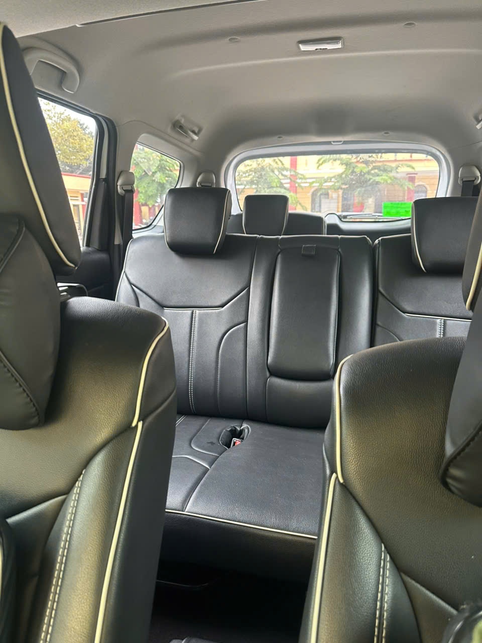 Suzuki Ertiga Hybrid 2023 - Nội thất 2