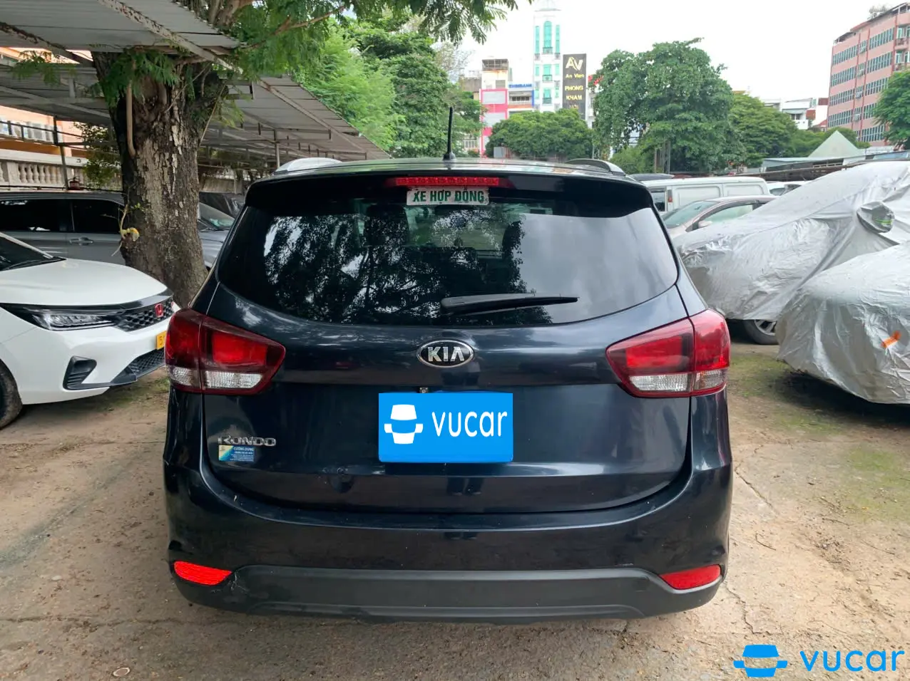 Kia Rondo số sàn 2017 - Ngoại thất 5