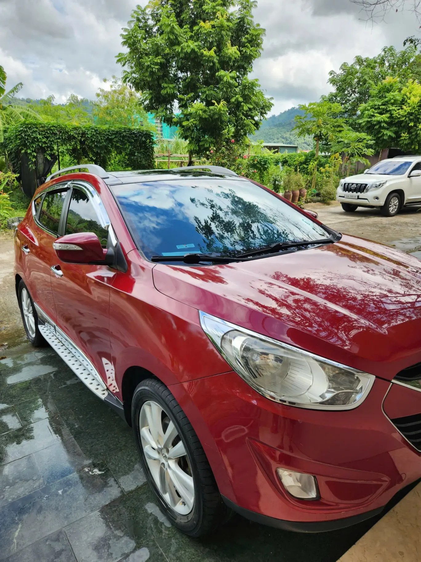 Hyundai Tucson 2.0 4WD 2012 - Ngoại thất 2