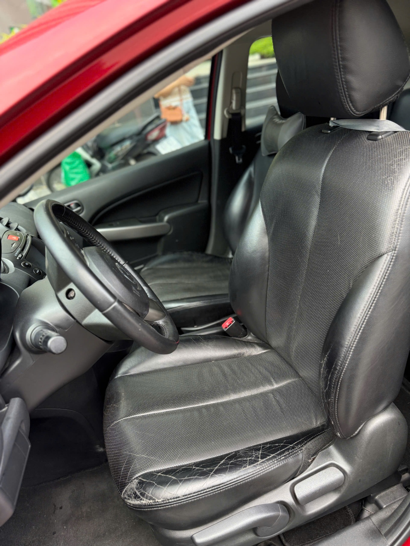 Mazda 2s 2015 màu đỏ - Nội thất 6