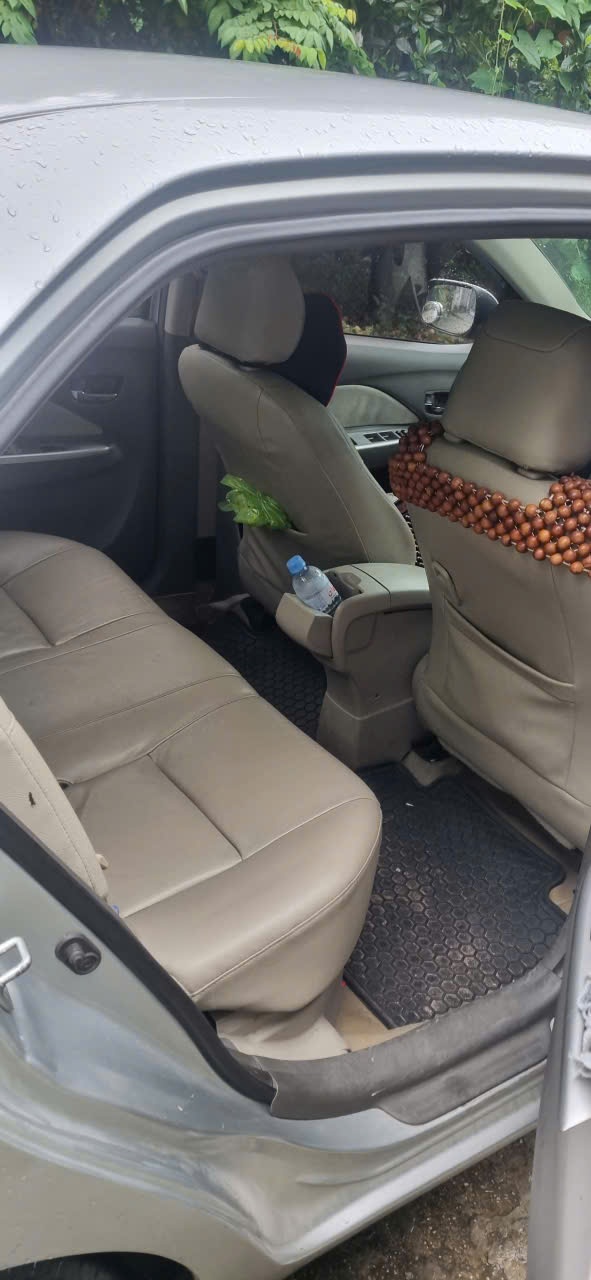 Toyota Vios số tự động 2010 - Nội thất 3