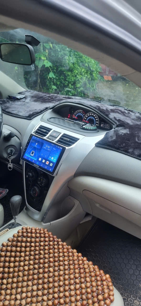Toyota Vios số tự động 2010 - Nội thất 4
