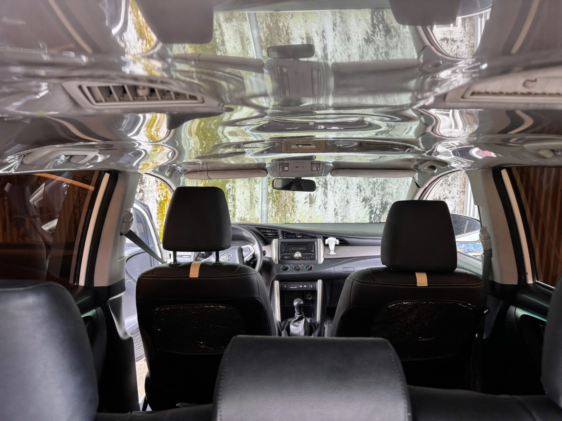 Toyota Innova 2.0E 2018 - Nội thất 6