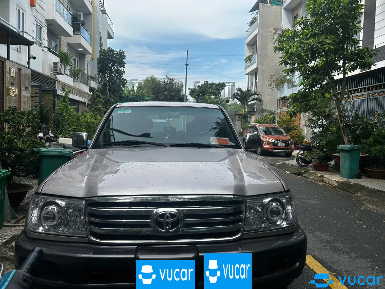 Toyota Land Cruiser 2001 - Ngoại thất 6