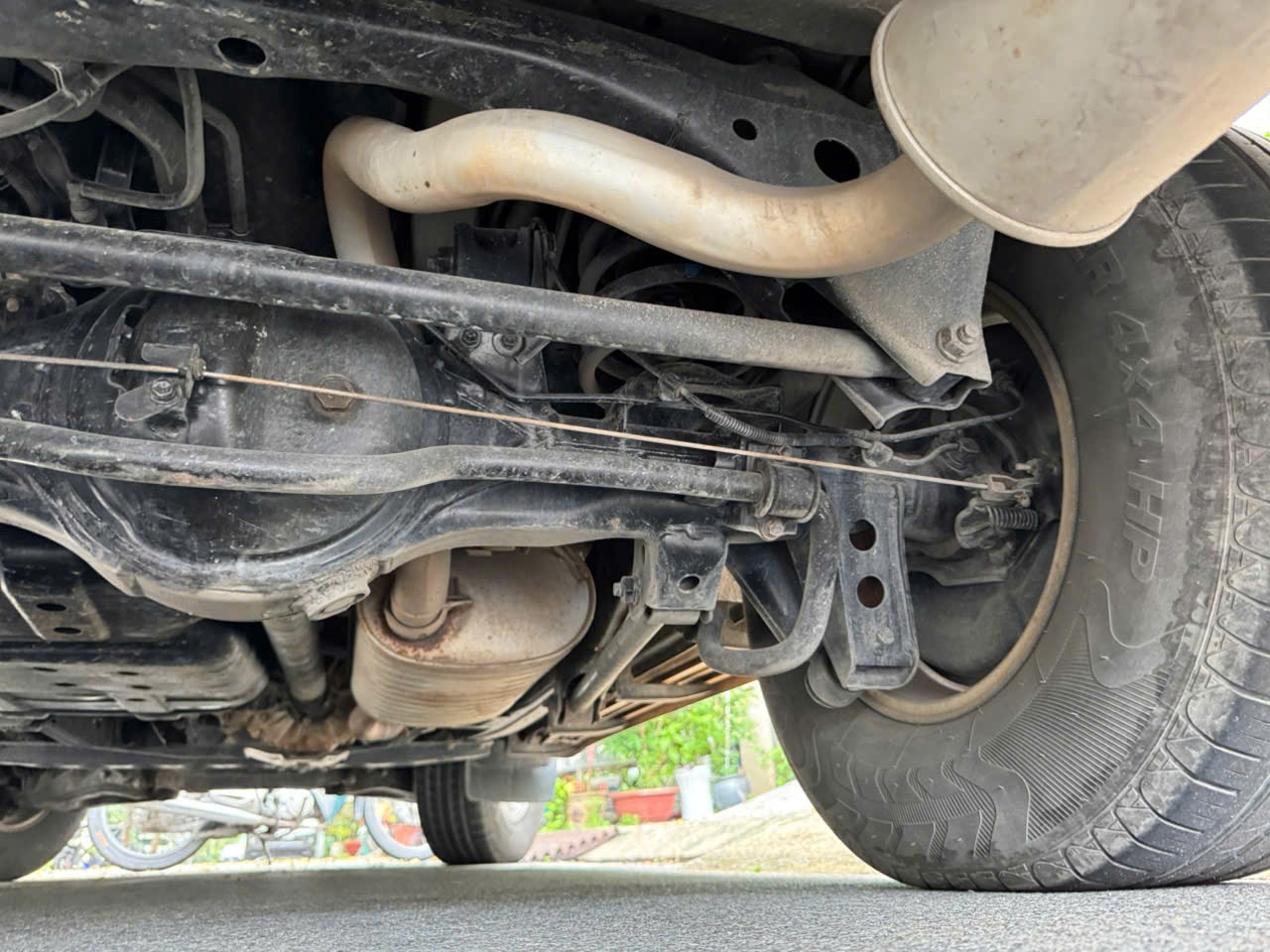 Toyota Land Cruiser 2001 - Gầm & khung xe 10