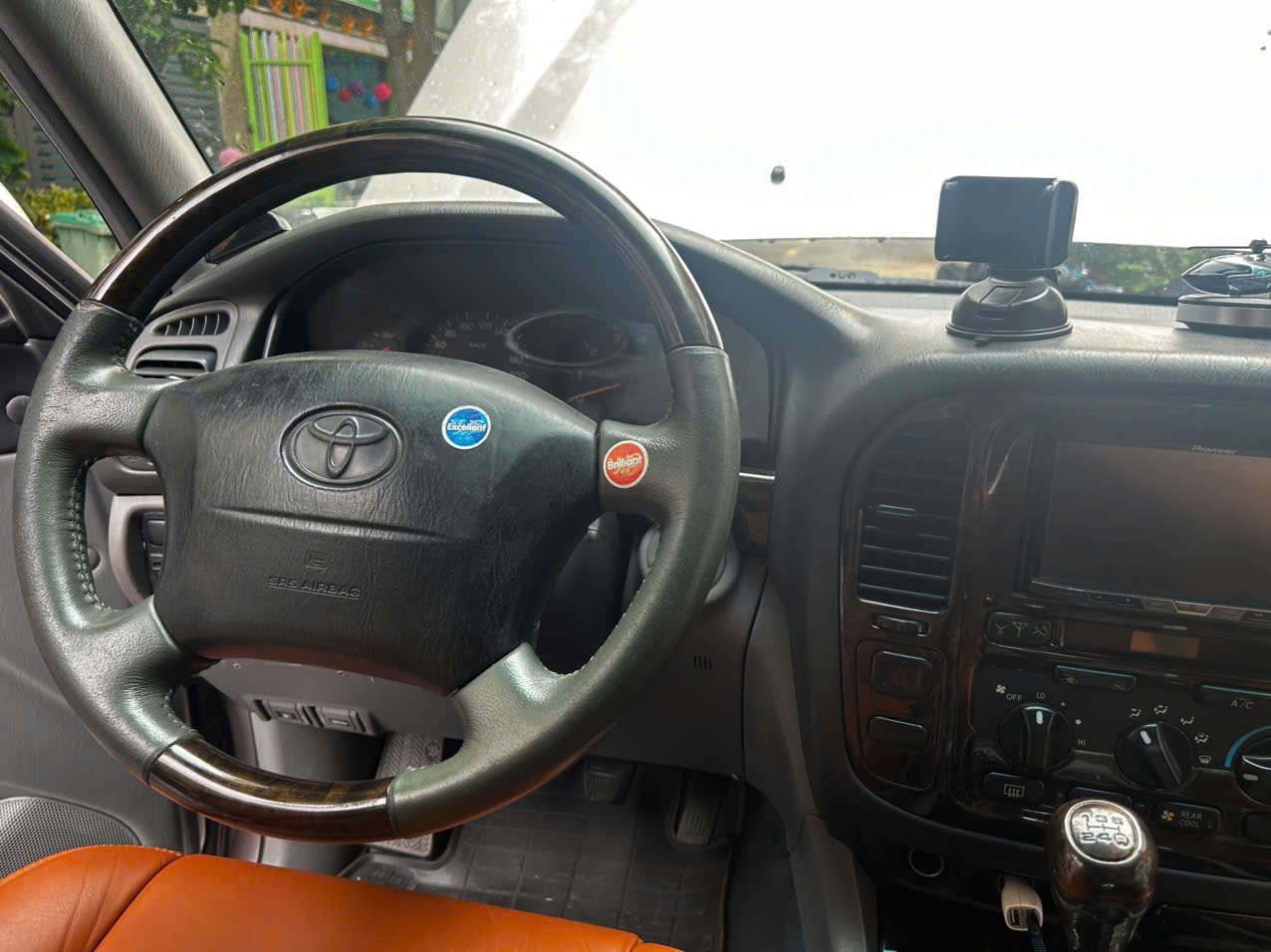 Toyota Land Cruiser 2001 - Nội thất 20