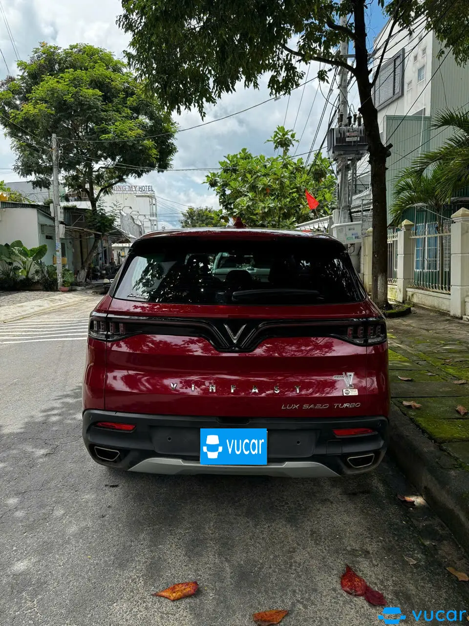 Vinfast Lux SA 2.0 2021 - Ngoại thất 2