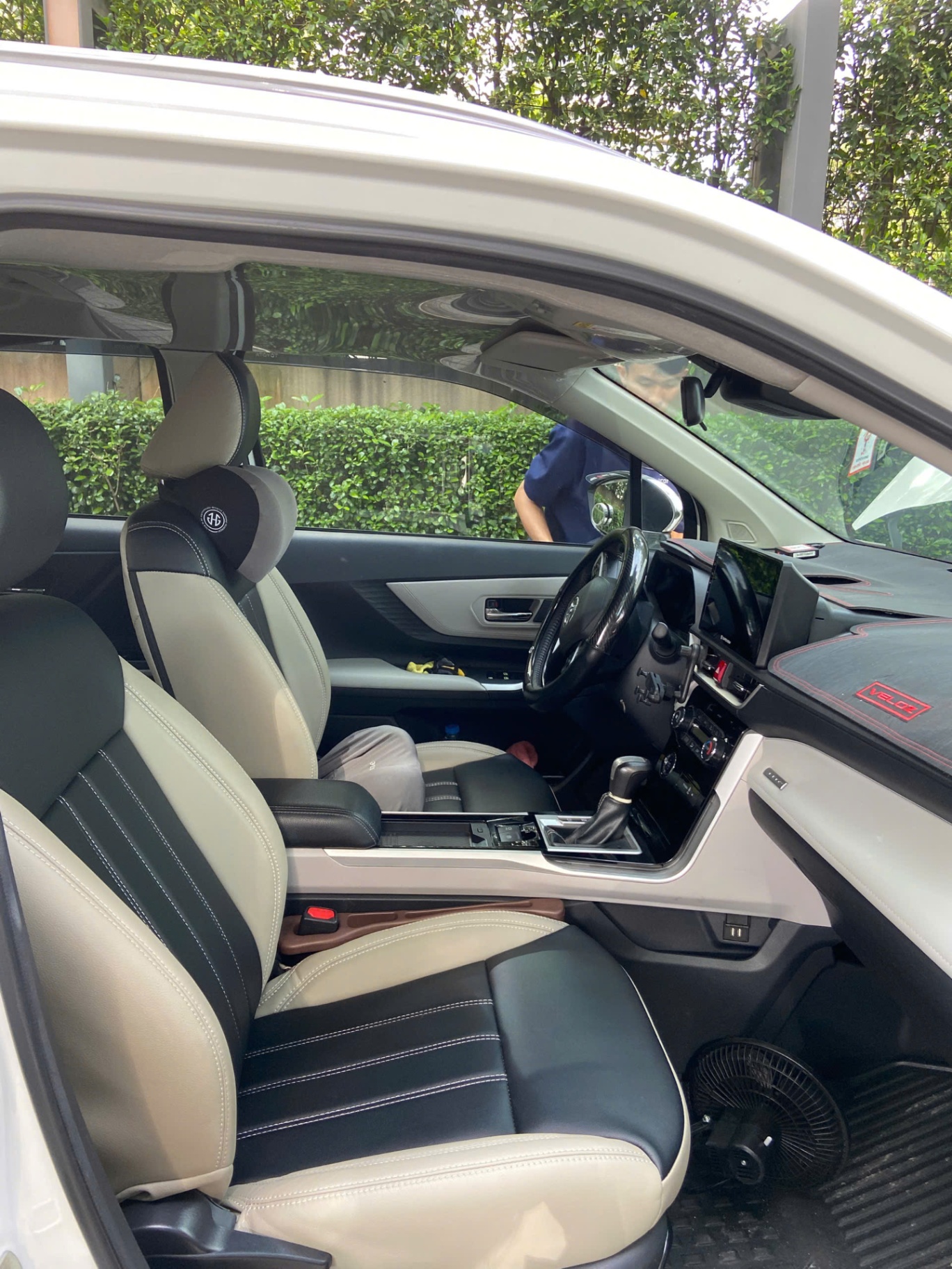 Toyota Veloz Top 2023  - Nội thất 3