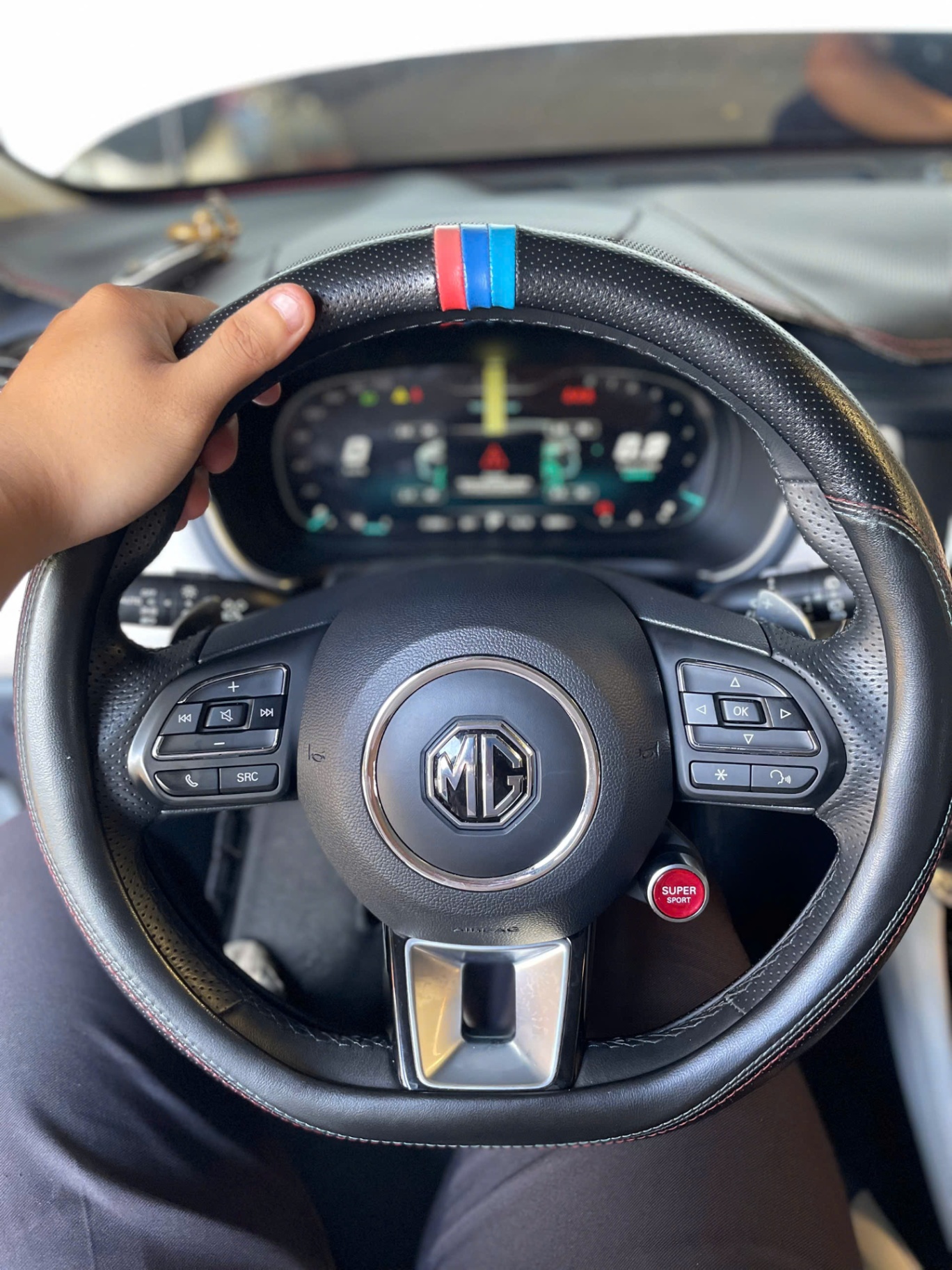 MG HS lux 2024 - Nội thất 16