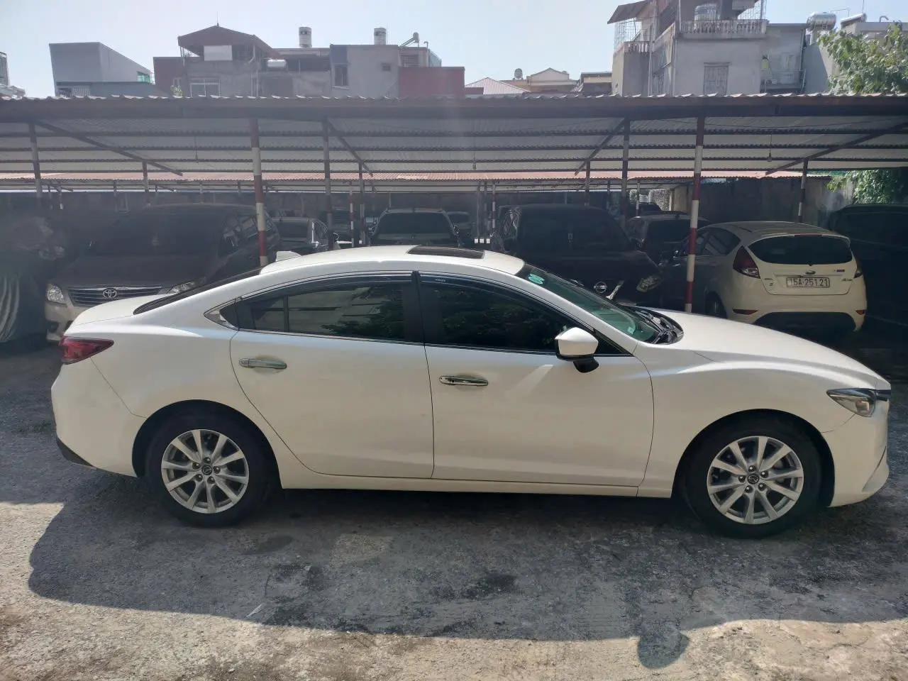 Mazda 6 2.0 2017 - Ngoại thất 1