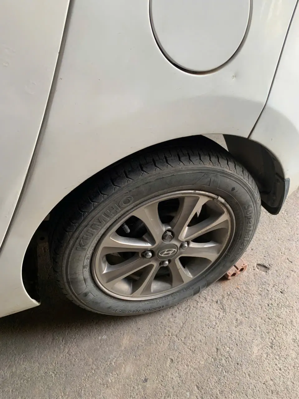 i10 mt 2015 - Ngoại thất 9