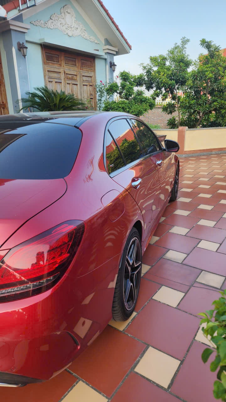 Mercedes C300 AT 2020 - Ngoại thất 5