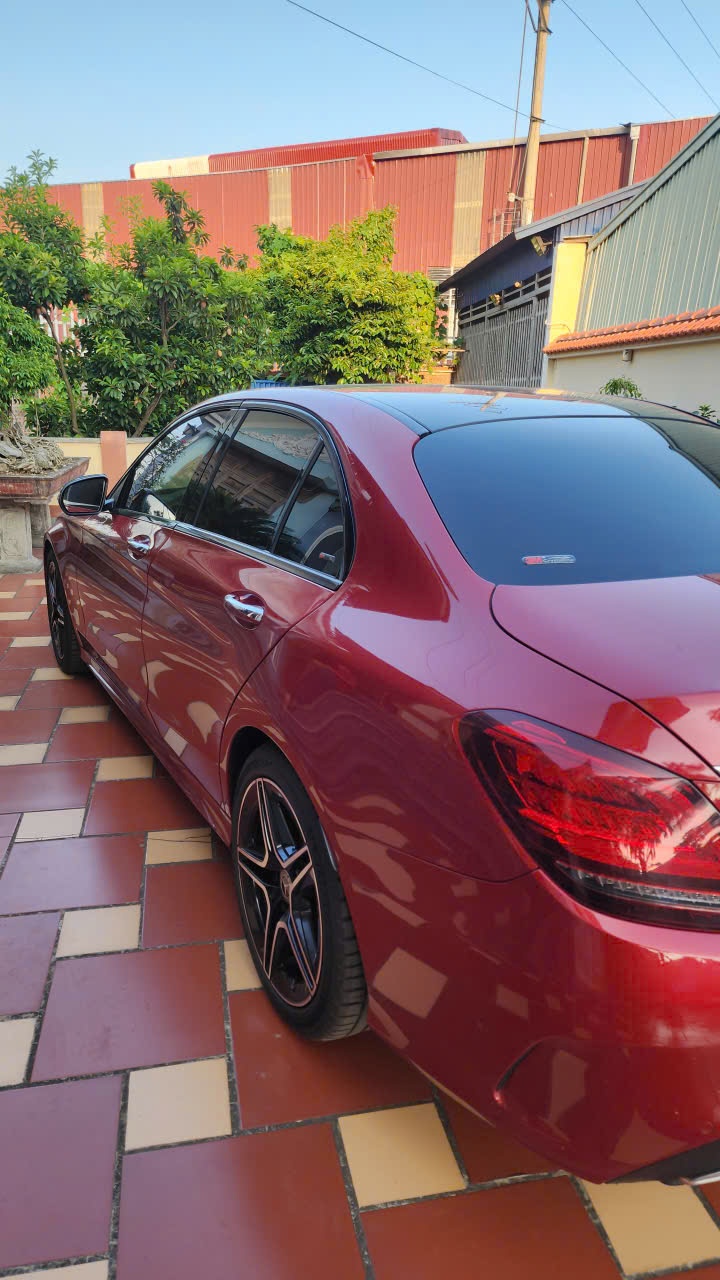 Mercedes C300 AT 2020 - Ngoại thất 7