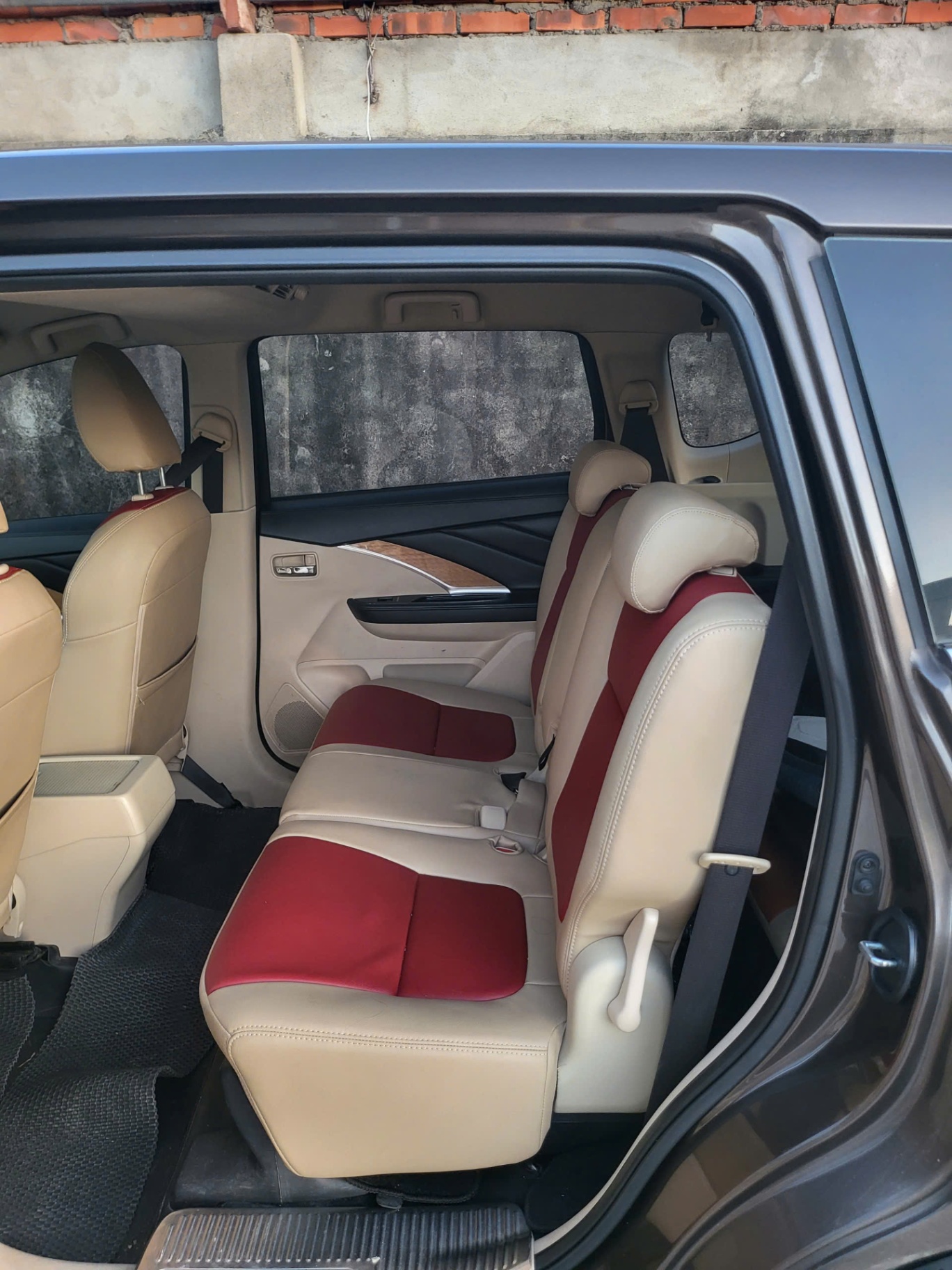 Mitsubishi Xpander 1.5 AT 2019 - Nội thất 3