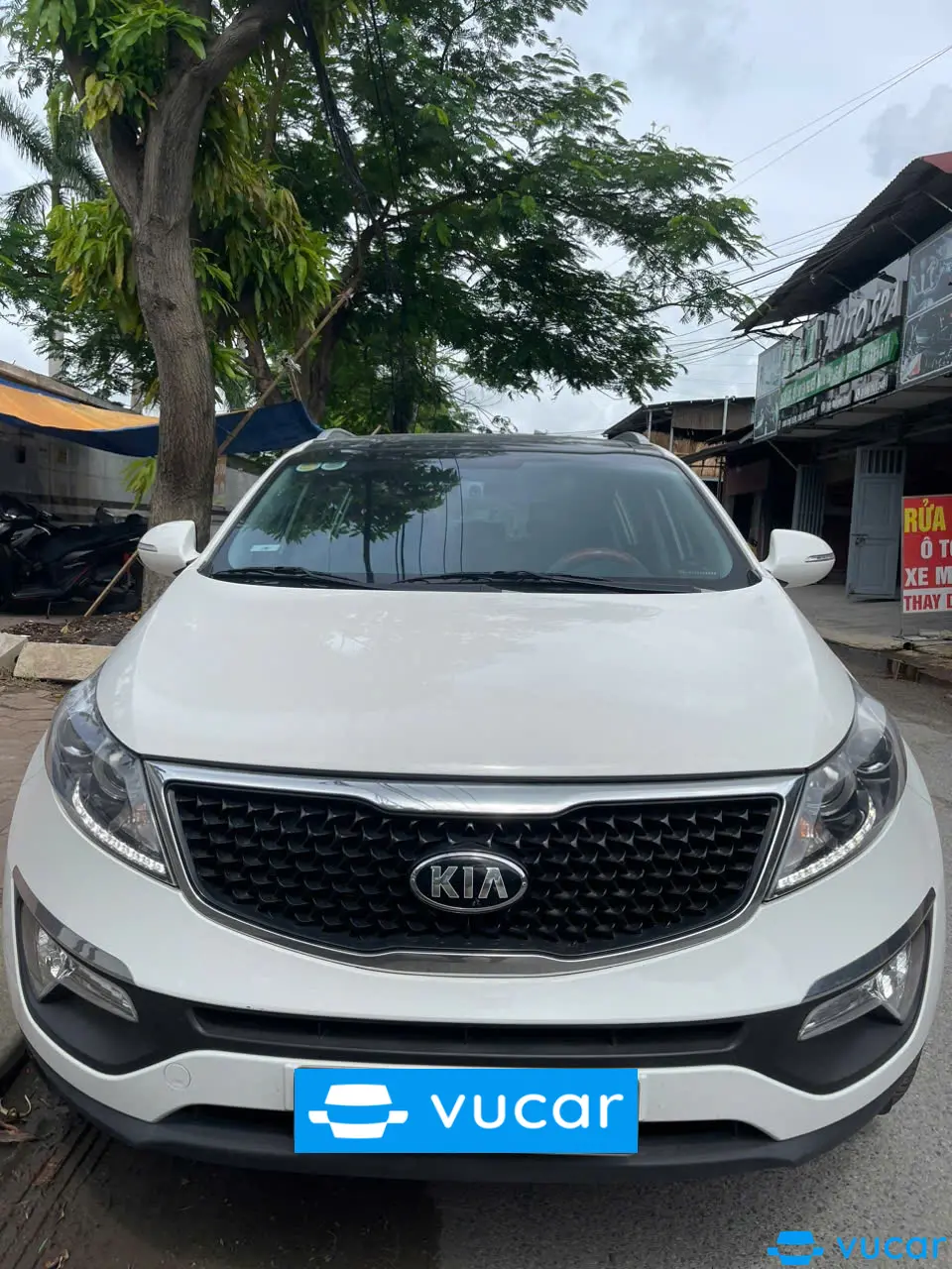 KIA Sportage 2015 màu trắng nhập Hàn Quốc