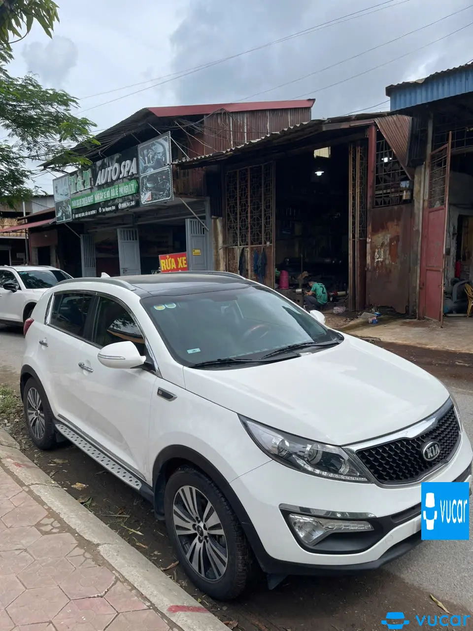 KIA Sportage 2015 màu trắng nhập Hàn Quốc - Ngoại thất 2