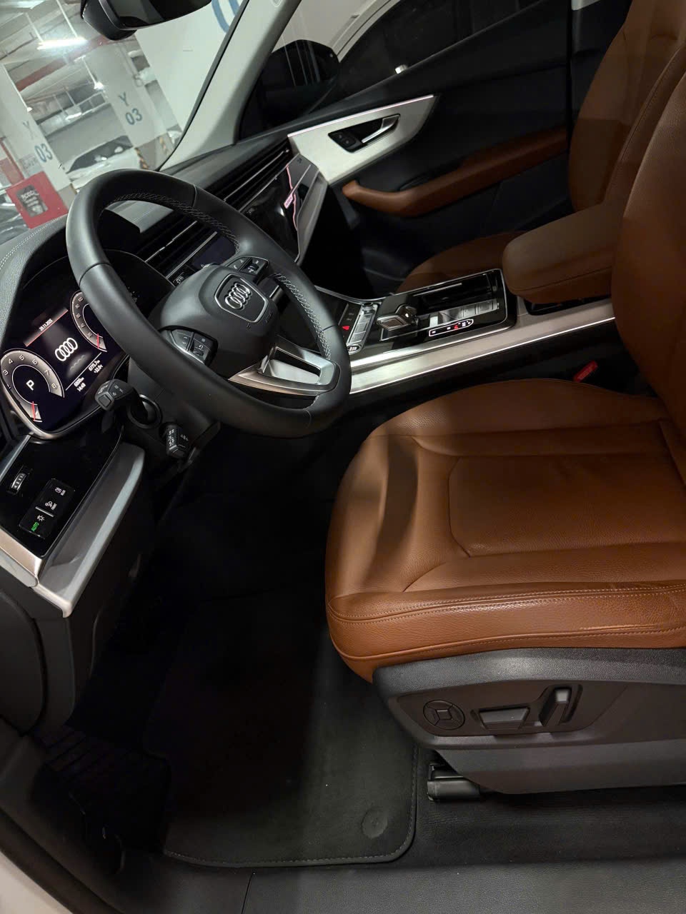 Audi Q8 2025 - Nội thất 1